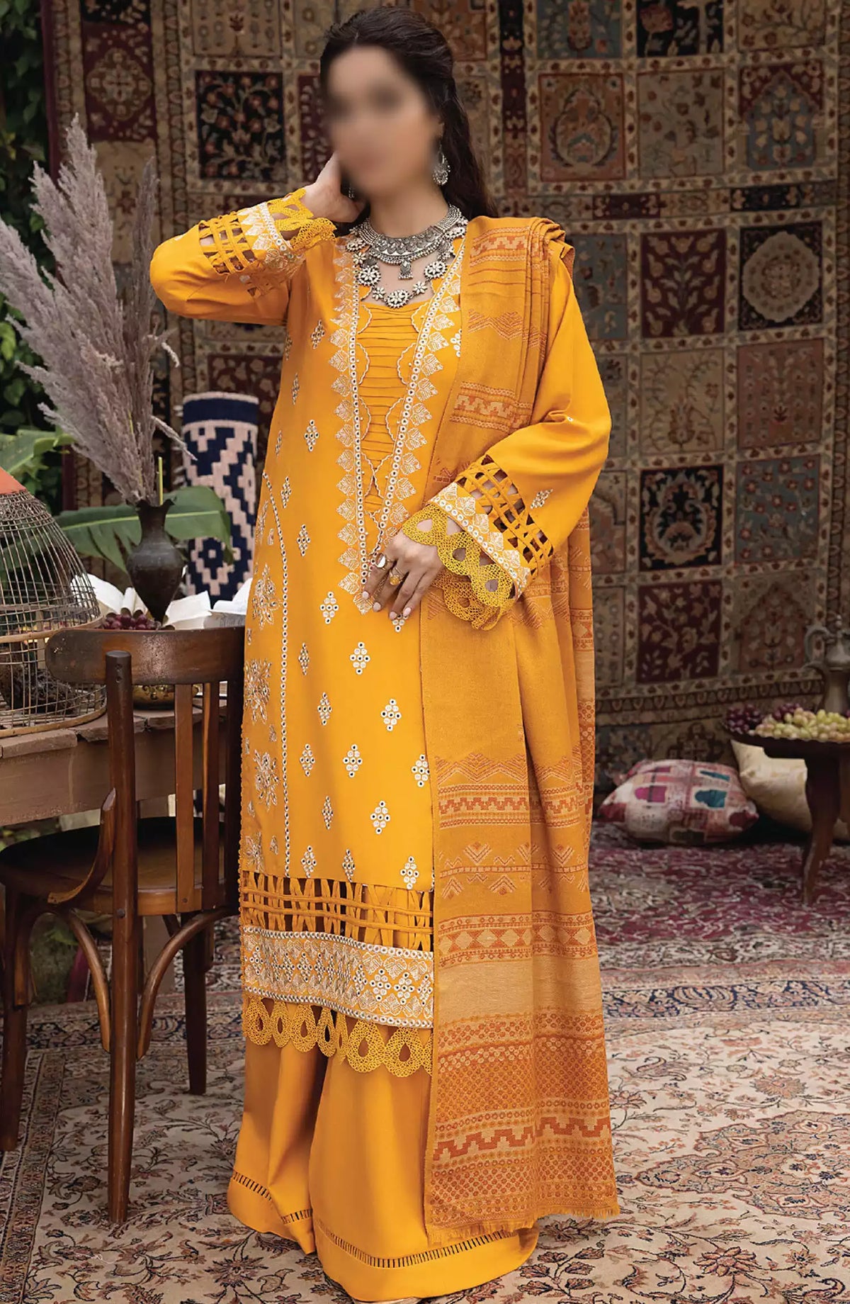 Denara Woolen Shawl and Embroidered Edition By Humdum - Design 03