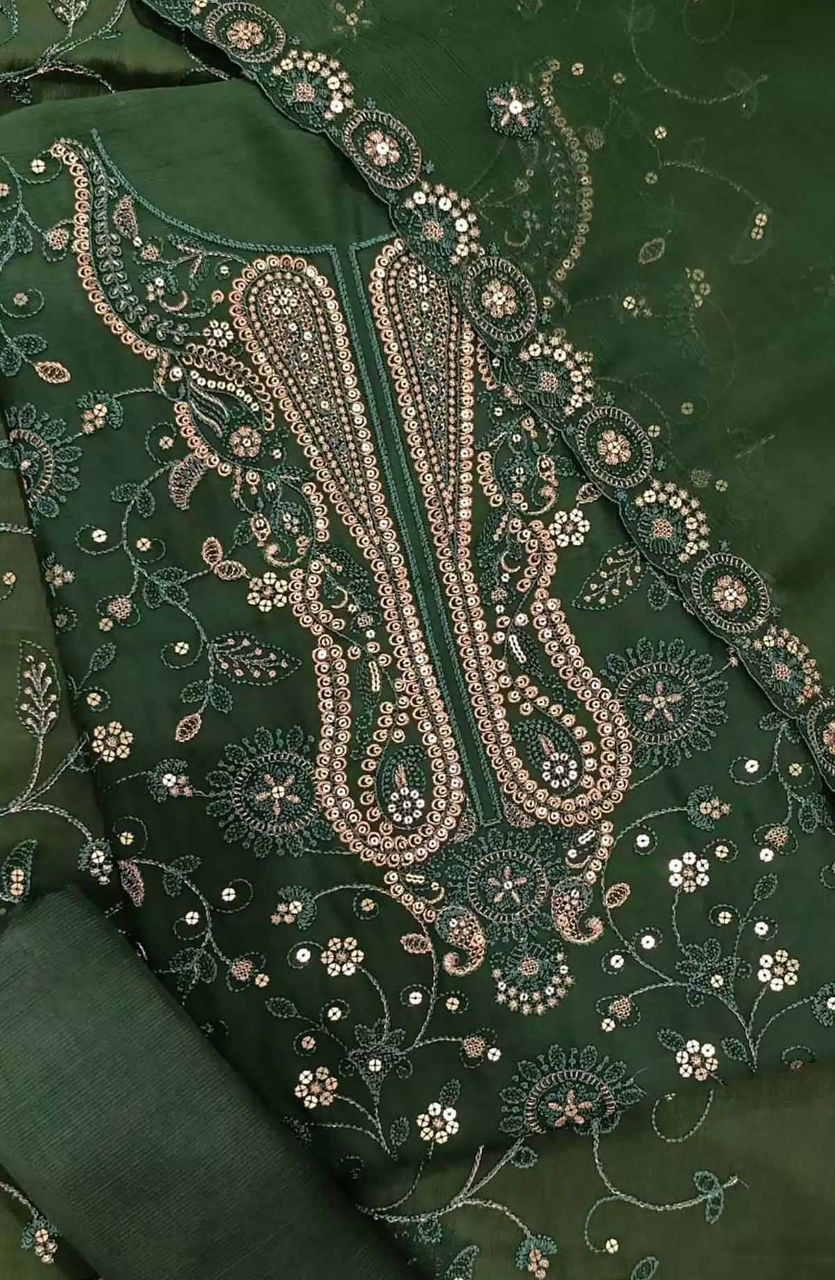 Nafees  Embroidered Crinkle Chiffon Collection By Amna Khadija - Design 04