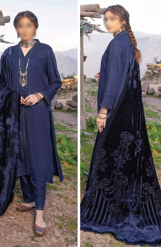 Insia Luxury Winter Zari Wool Collection By Riaz Arts - Design 04