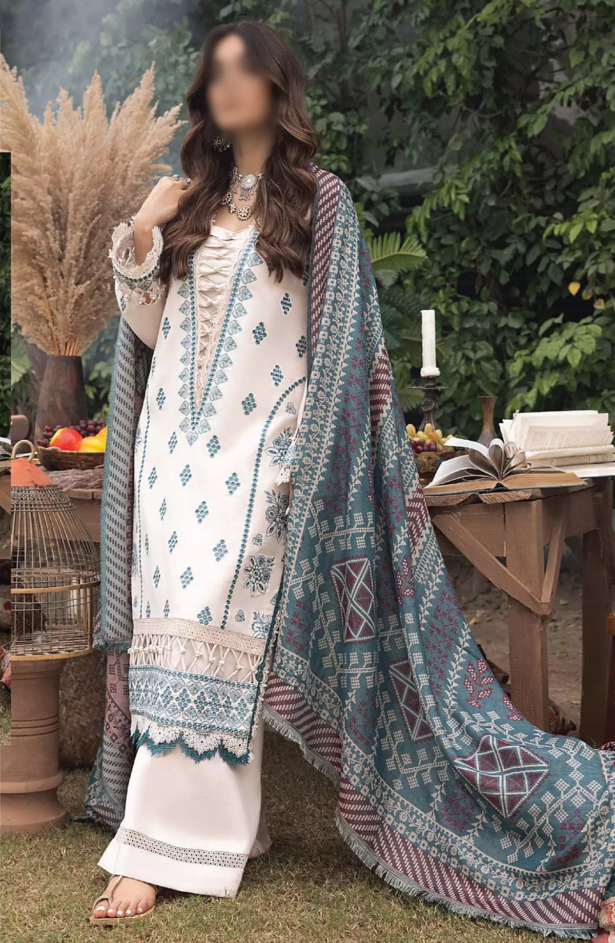 Denara Woolen Shawl and Embroidered Edition By Humdum - Design 04