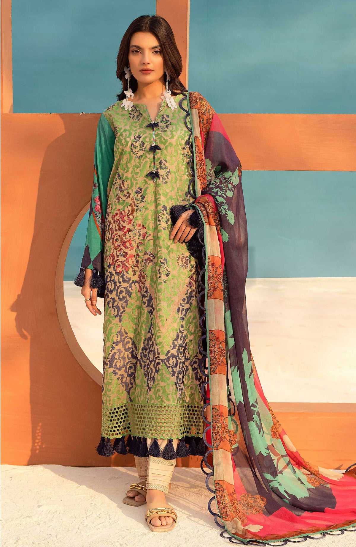 Mahees Rang e Bahar by Riaz Arts Chikankari Lawn Unstitched 3 Piece - D-05 - RA25MCL - Bottle Green - Summer Collection