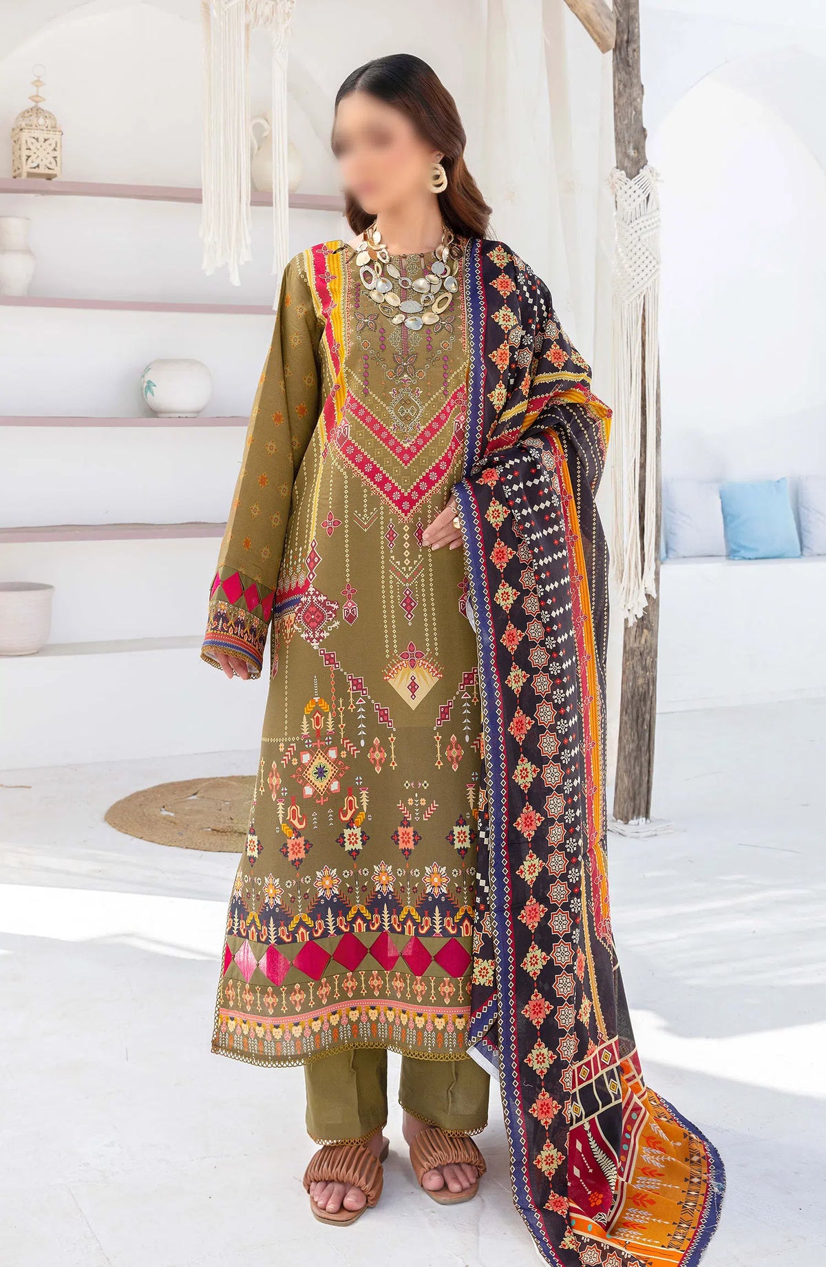 Saira Bano Printed Embroidered Lawn Collection - Design 05