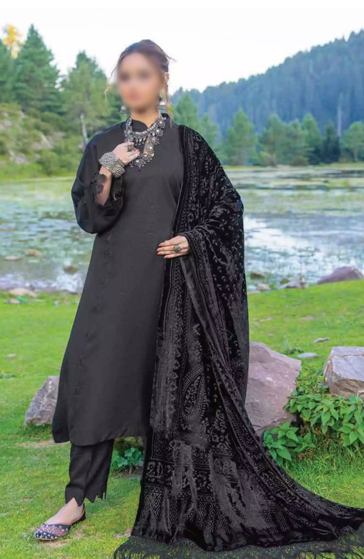 Virasat Exclusive Winter Collection By Riaz Arts - Design 05