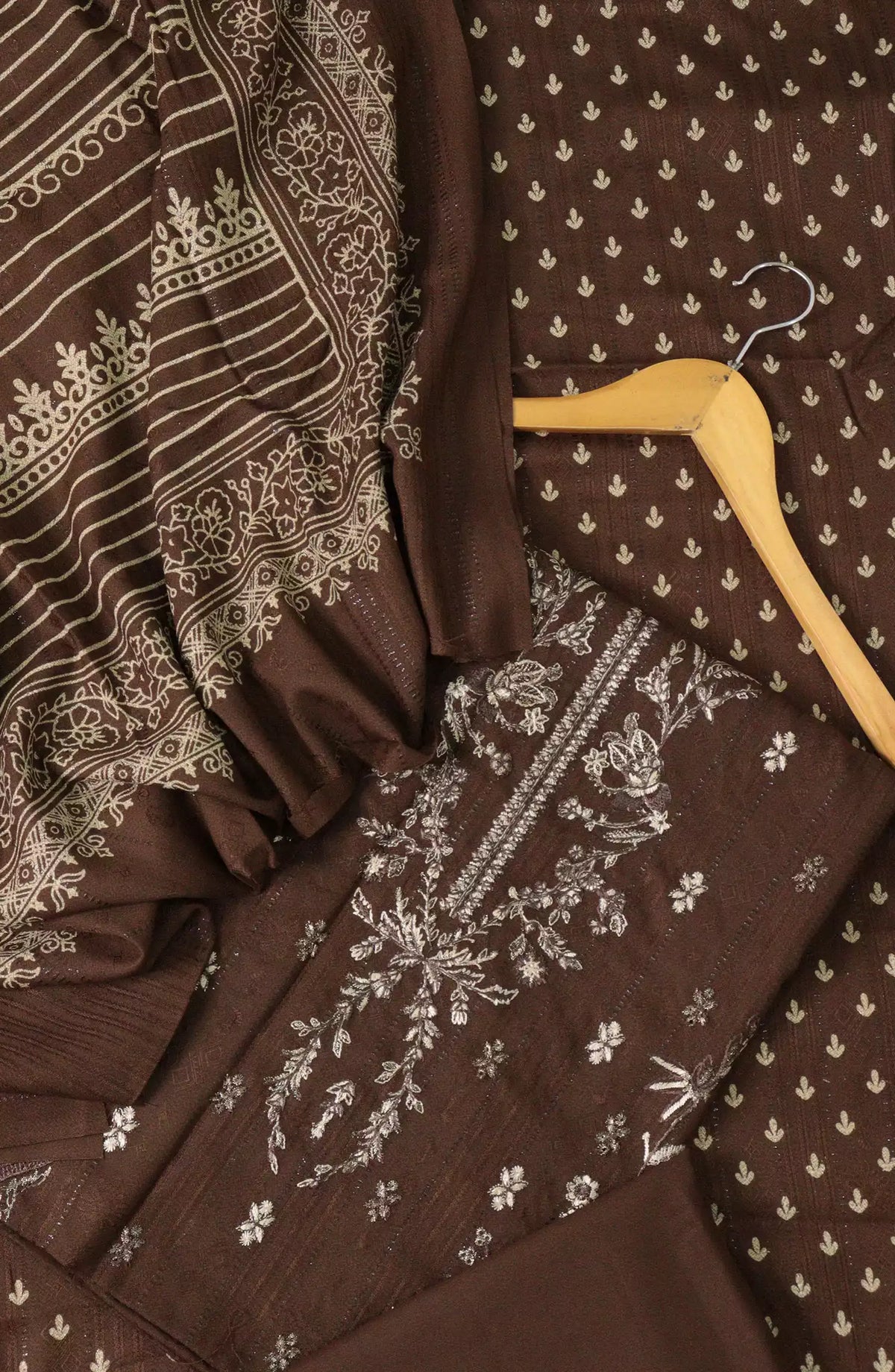 Manzil Dhanak Wool Embroidered Collection - Design 06