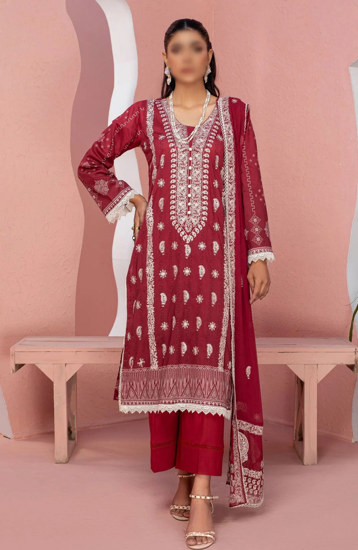Smile Luxury Lawn Collection 2024 - DESIGN-06