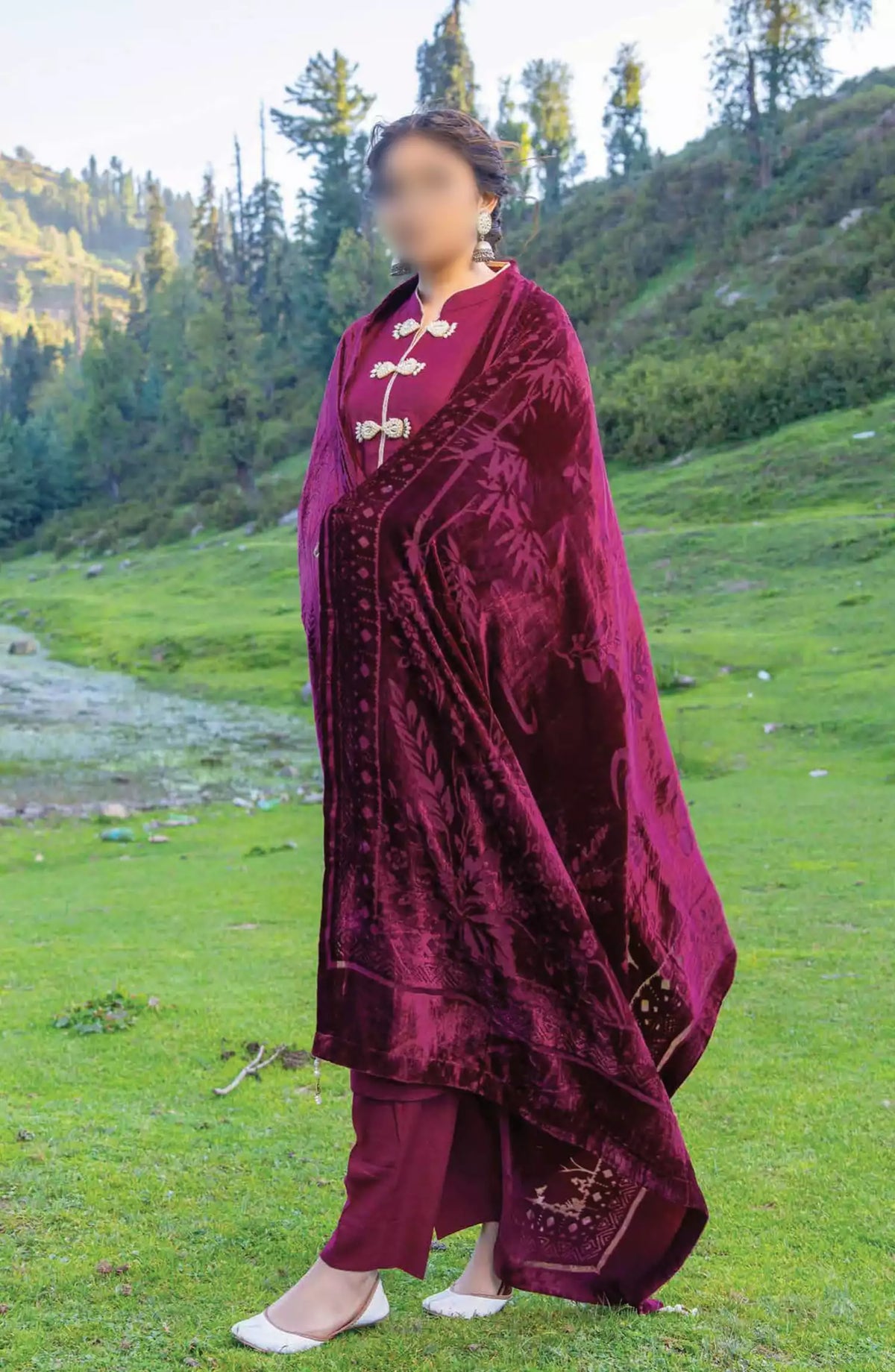 Insia Luxury Winter Zari Wool Collection By Riaz Arts - Design 06