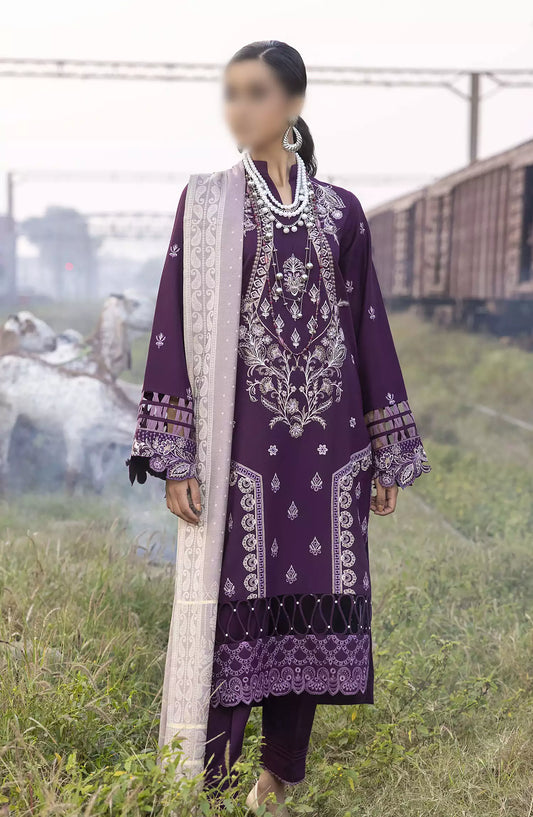 Rahgeer Embroidered Wool Collection By Humdum - Design 08