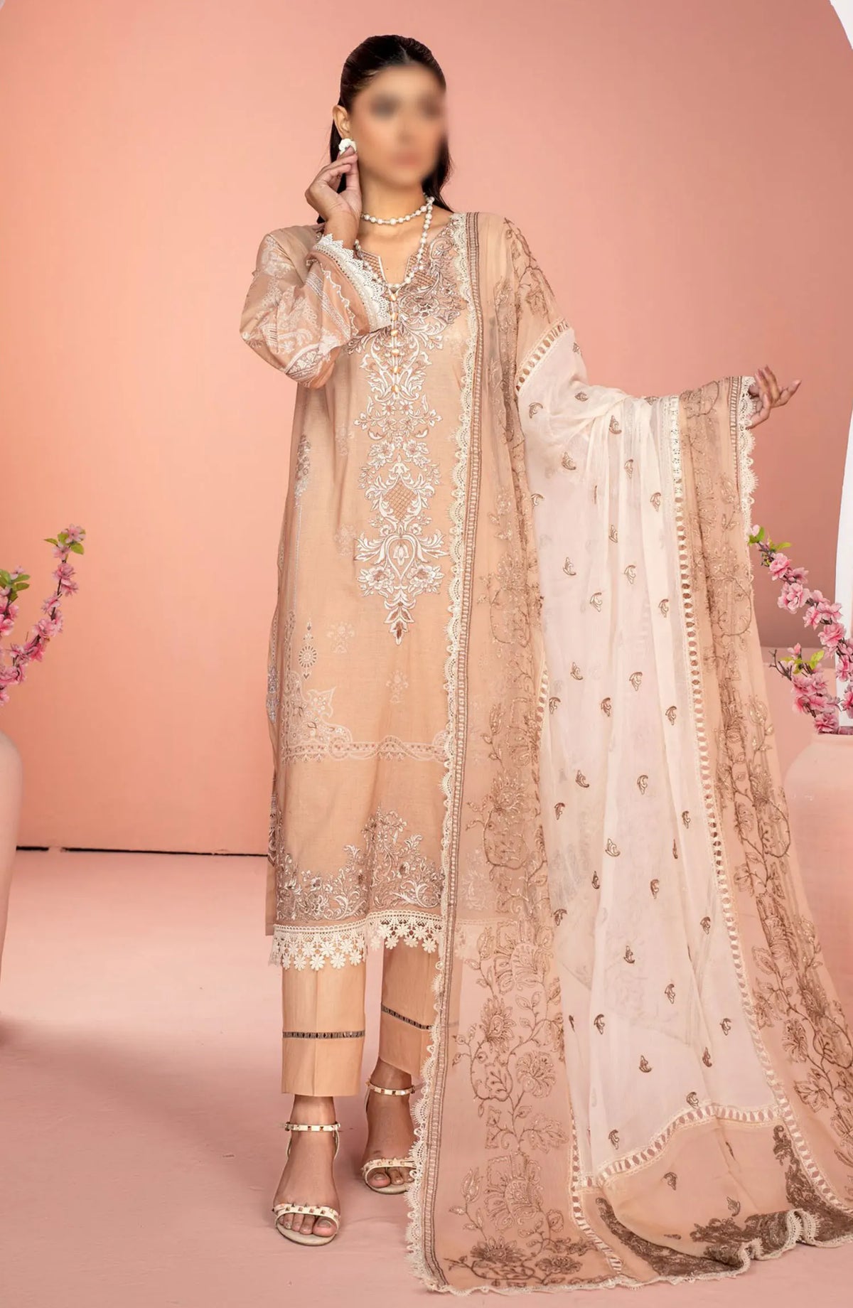 Smile Luxury Lawn Collection 2024 - DESIGN-09