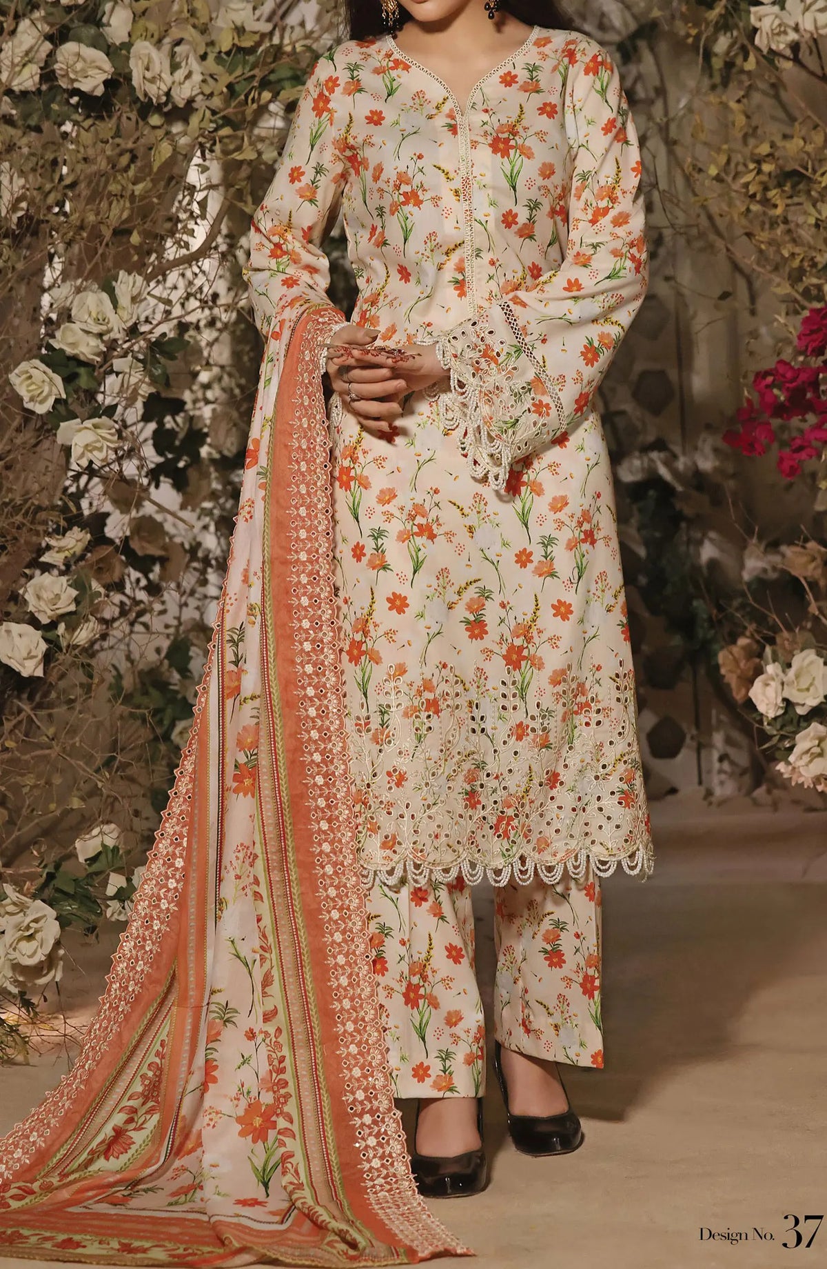 Aiza  Momina Chickenkari By VS Textiles Vol-2 - DESIGN-37