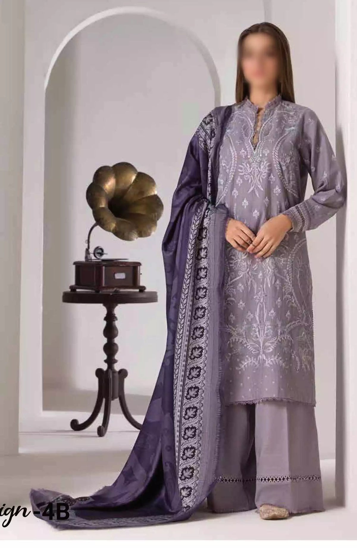 Sobia Nazir Winter Shawl Unstitched Collection 2024 - Design 04 B
