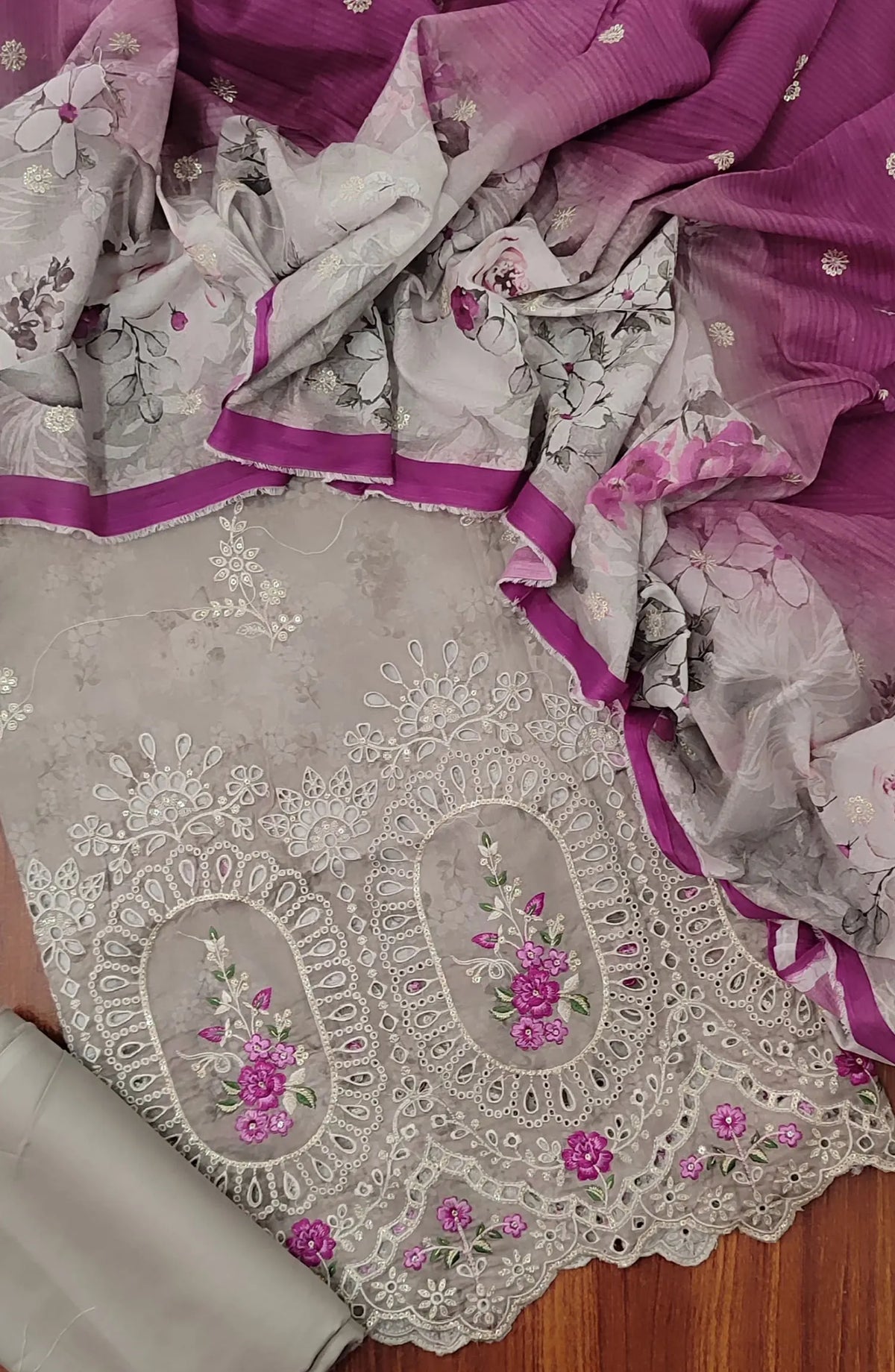 Bin Saeed Unstitch Embroidered Cambric Cotton Collection - Design 01