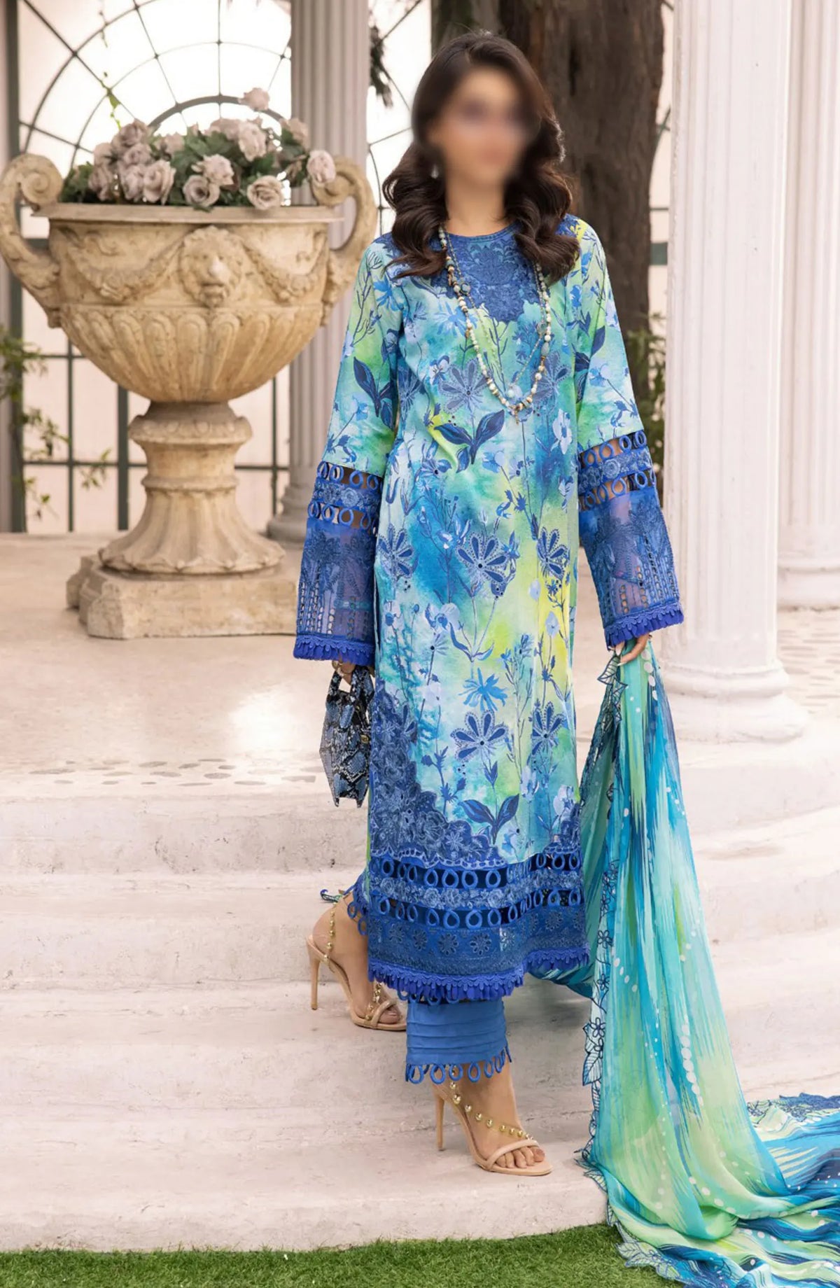 Minha Florum Luxury Lawn Collection 2024 - Design 02