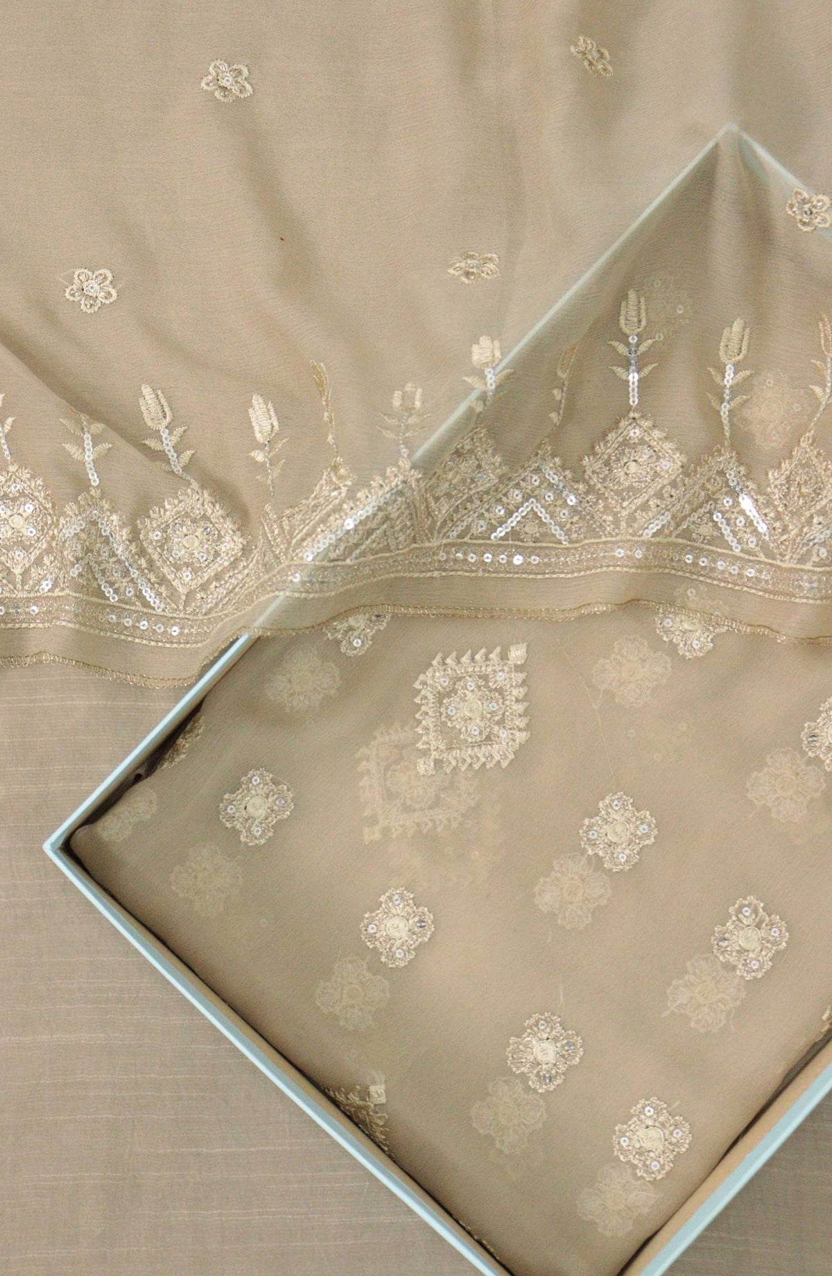 Crinklezza Unstitched Exclusive Chiffon Collection Vol 09 by Amna Khadija - Design 04