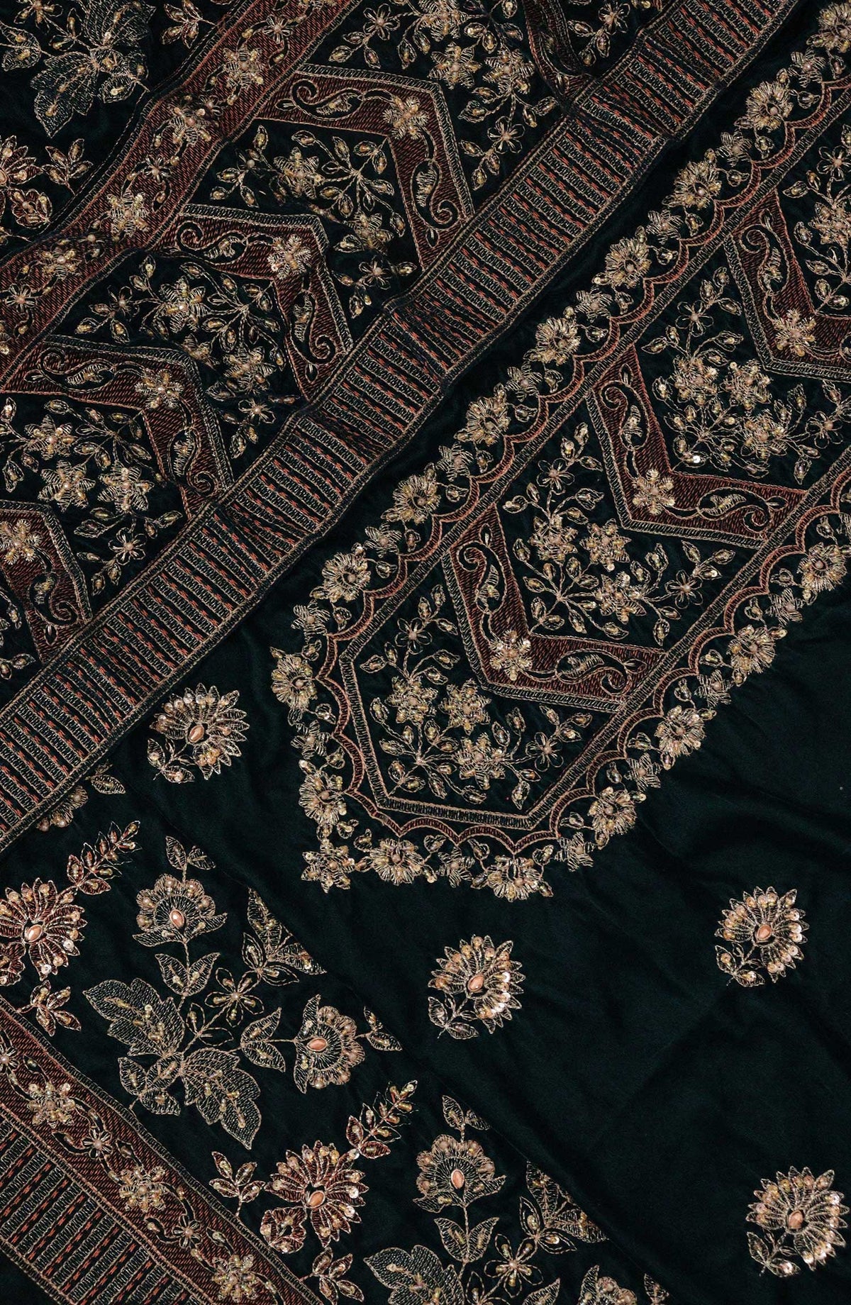 Exclusive Embroidered Unstitch Velvet Collection Vol 01 - DESIGN-04