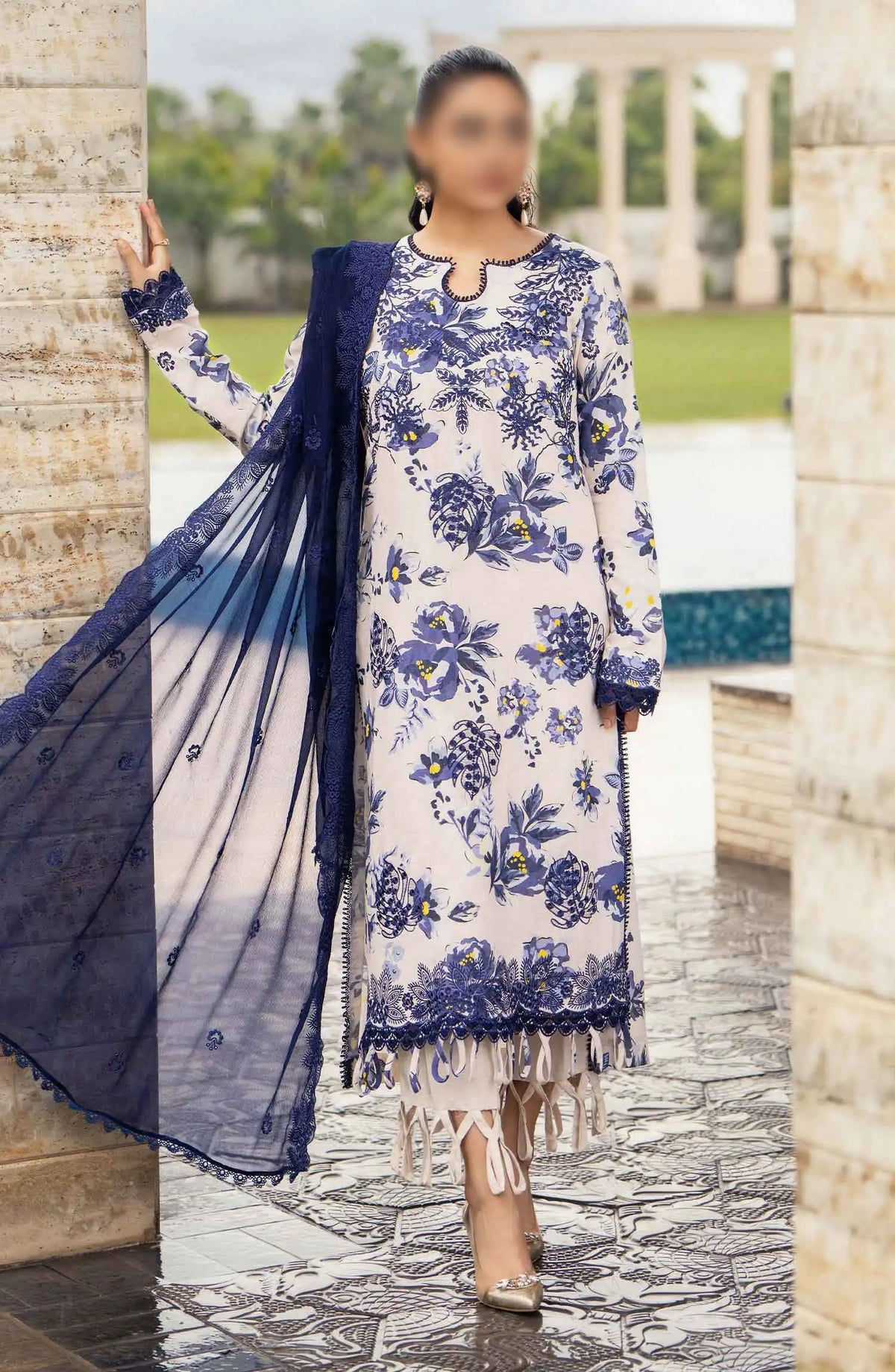 DIVA Embroidered Karandi Collection BY HUMDUM - Design 04