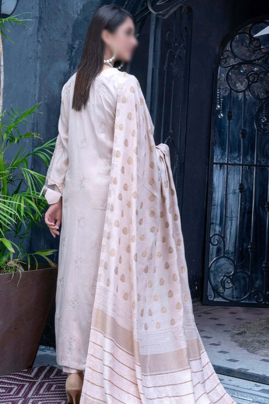 Jahan Ara Embroidered Leather Peach Collection - Design 05
