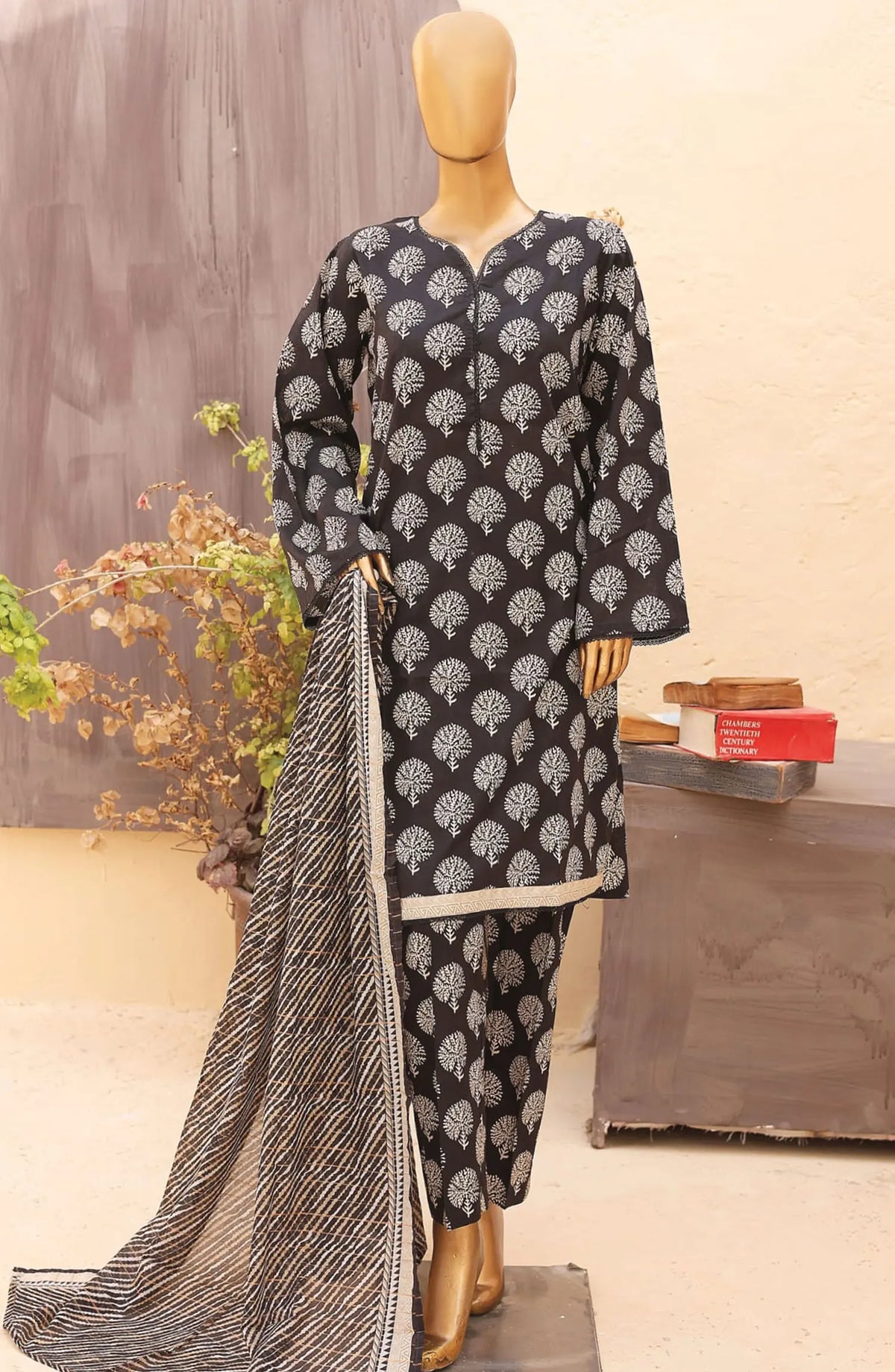 Bin Saeed Printed Lawn Collection 2024 Vol 14 - Design 05
