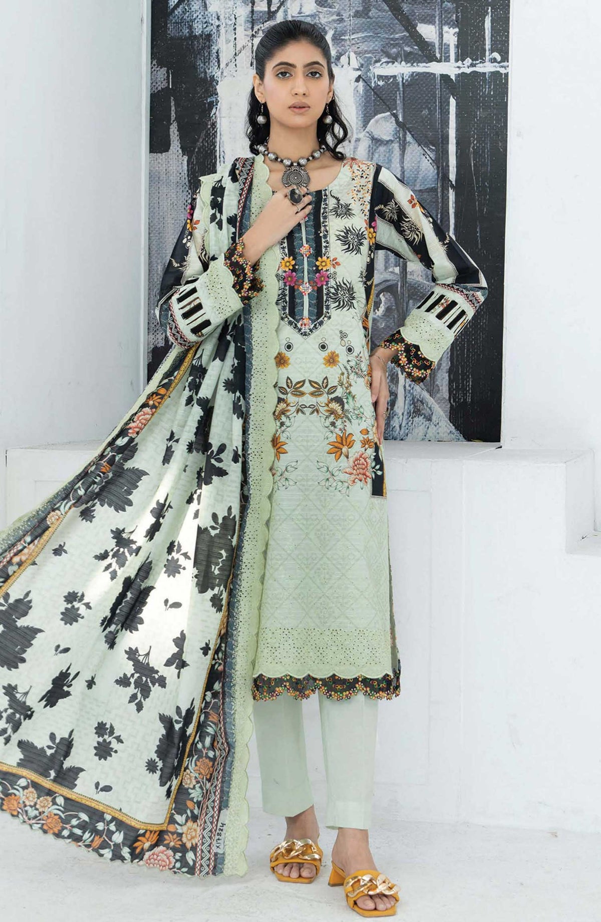 Mashaal Stripe by Riaz Arts Embroidered Lawn Unstitched 3 Piece - D-06 - RA25MSE - Green - Summer Collection