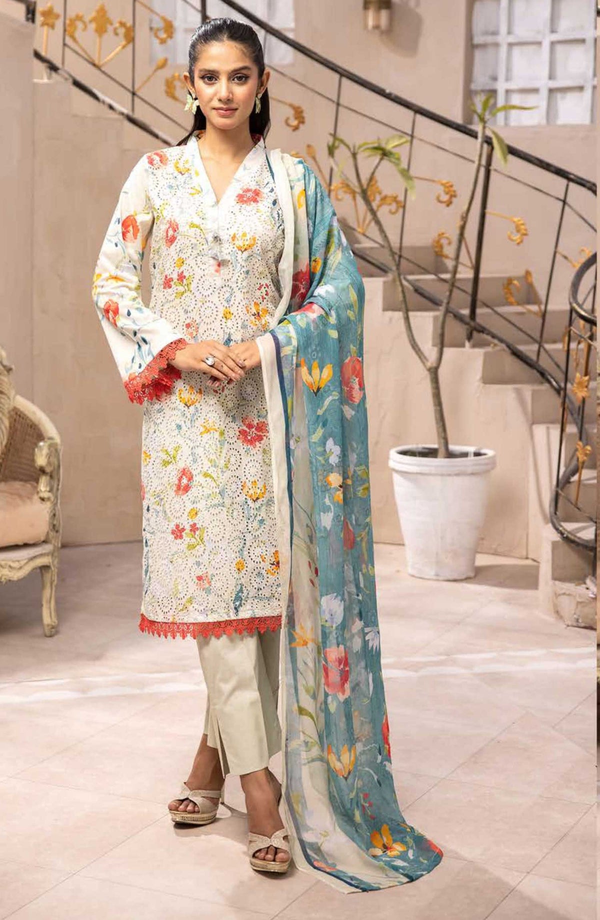 Mahees Isha by Riaz Arts Chikankari Lawn Unstitched 3 Piece - D-06 - RA25MI - White - Summer Collection