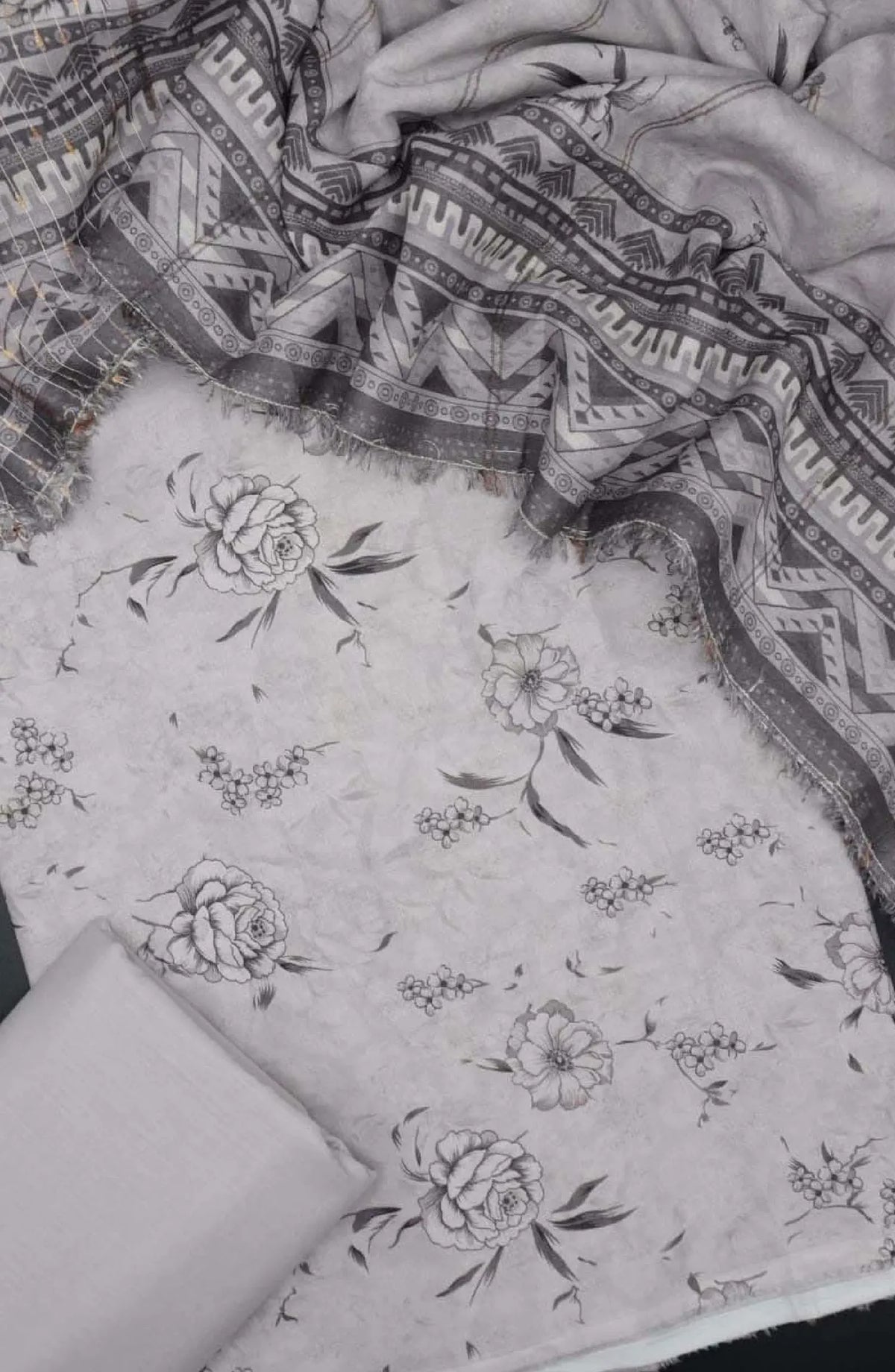 Pastels Unstitched Mother Printed Lawn Collection 2024 - Design 06