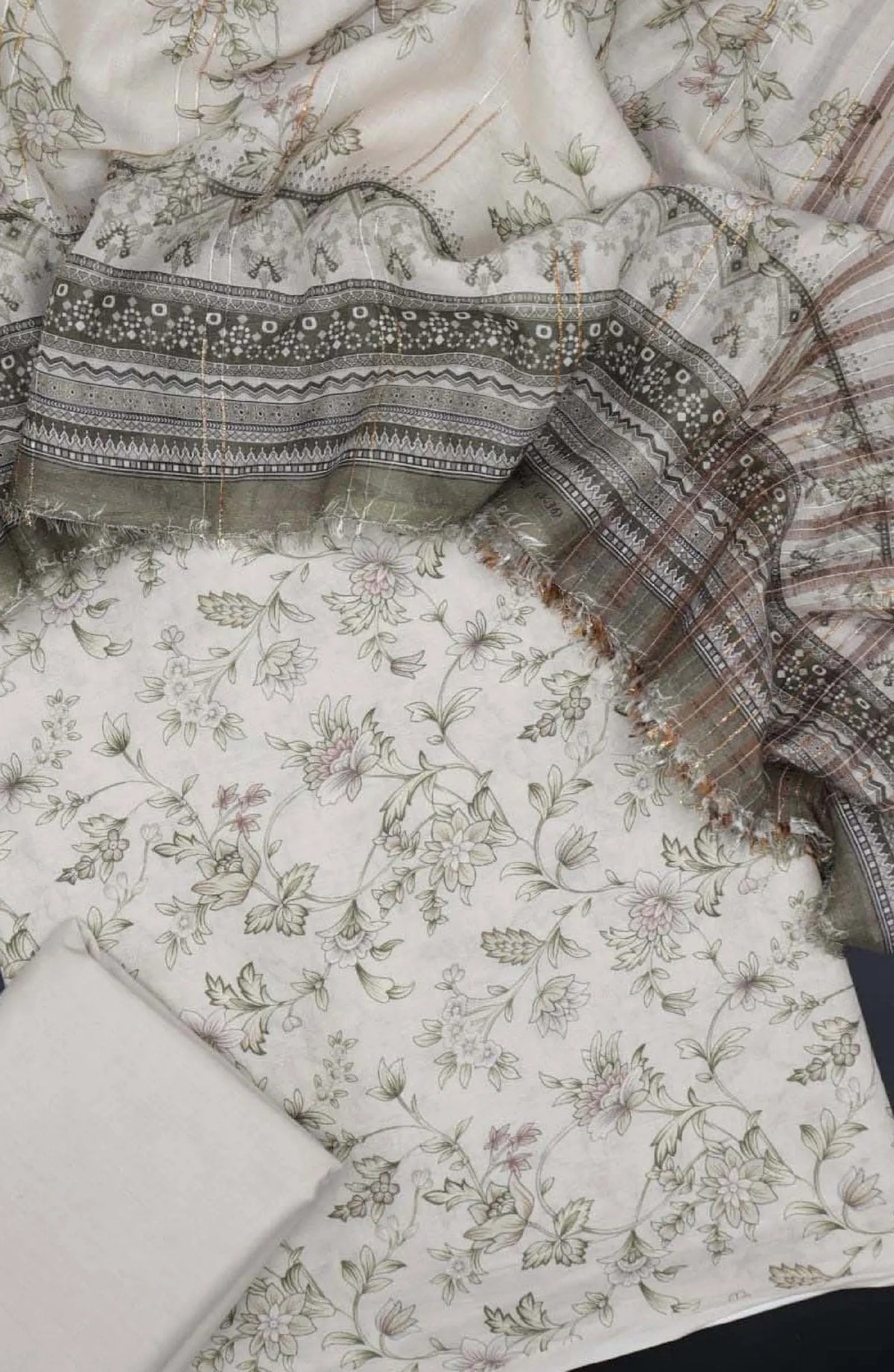 Pastels Unstitched Mother Printed Lawn Collection 2024 - Design 07