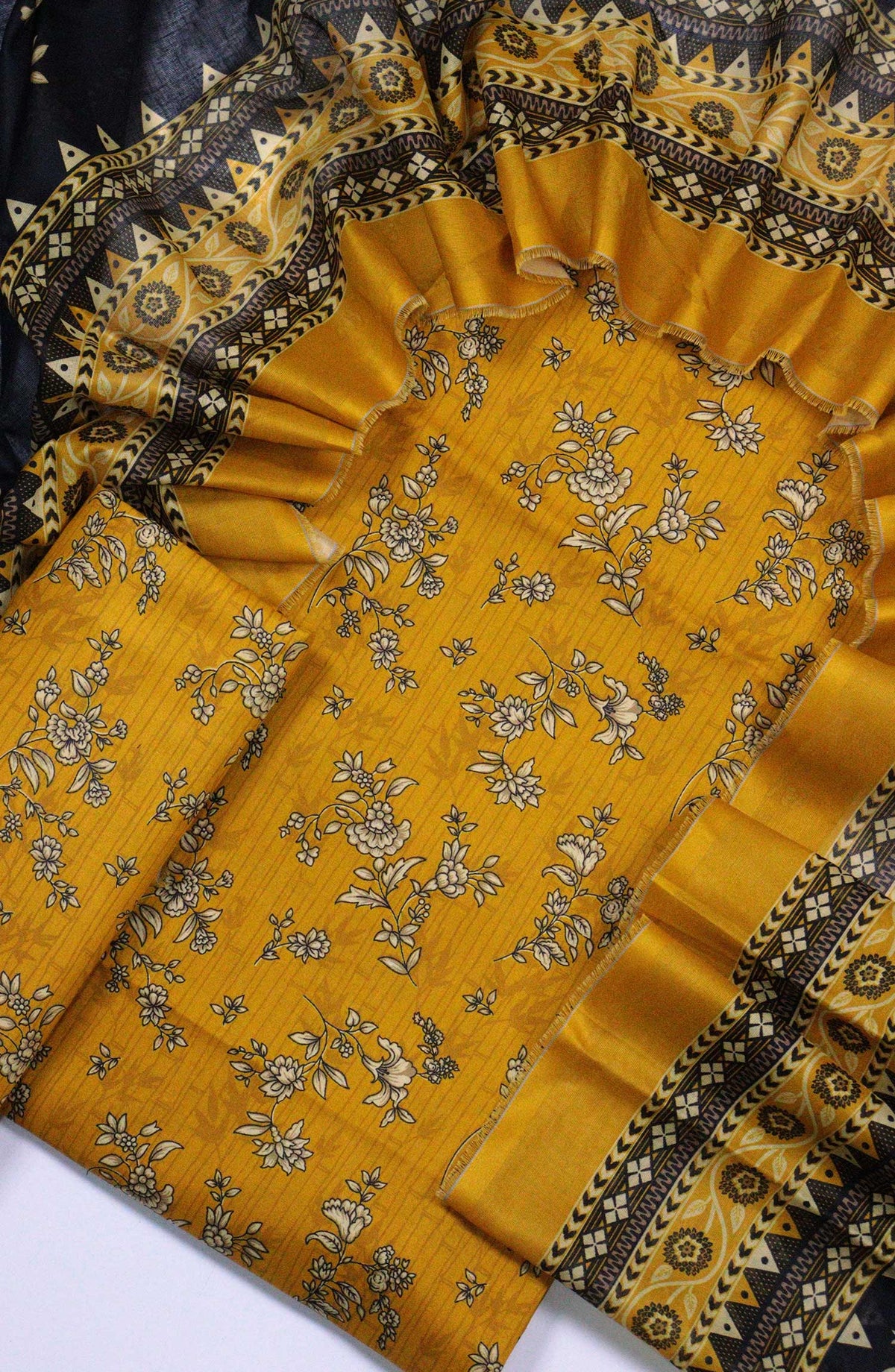 Bin Saeed Printed Lawn Unstitched 3 Piece - D-34 - BS25L - Yellow - Summer Collection