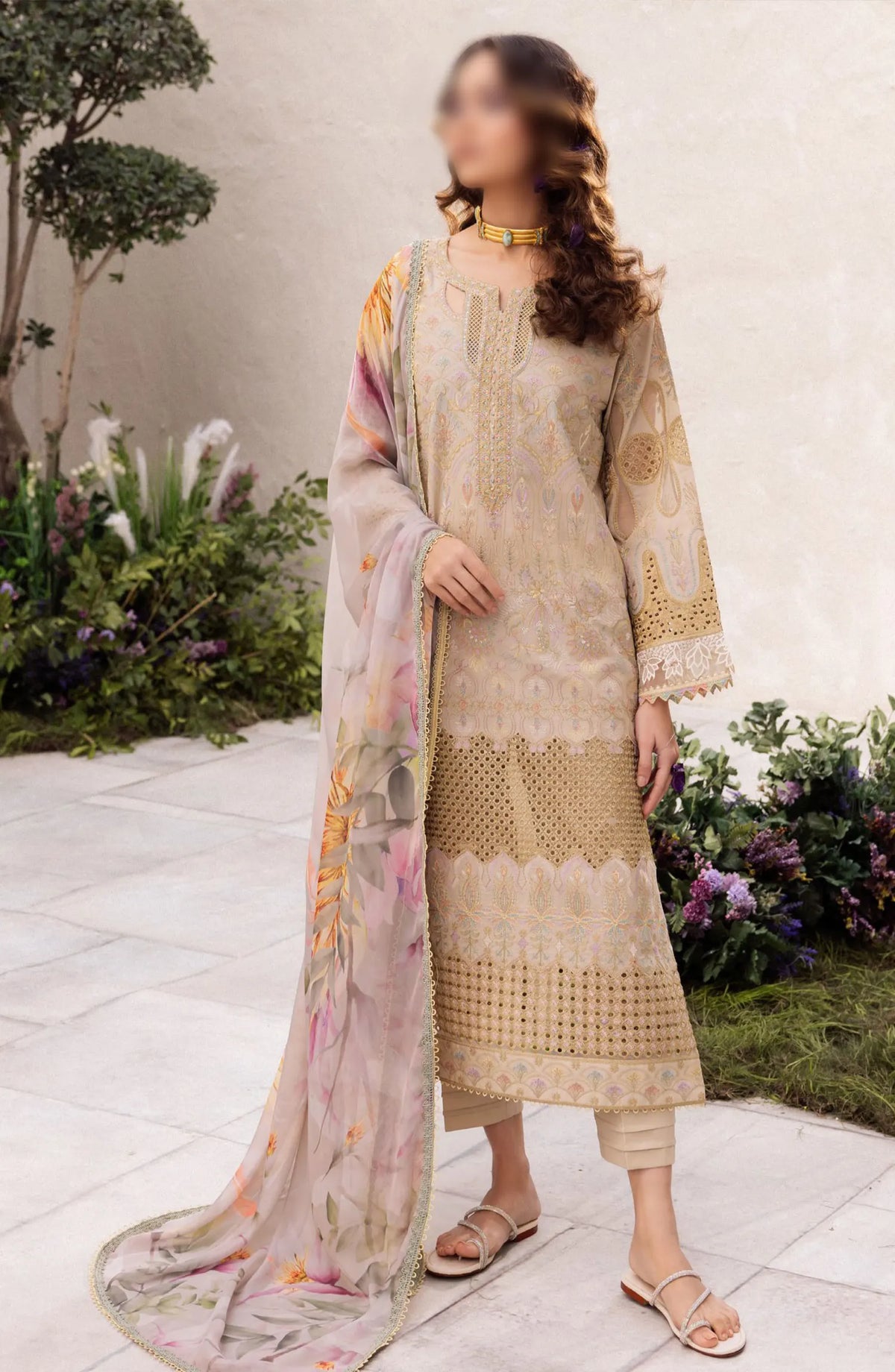 Iznik Dahlia Luxury Lawn Collection 2024 - DL-03 CASCADE