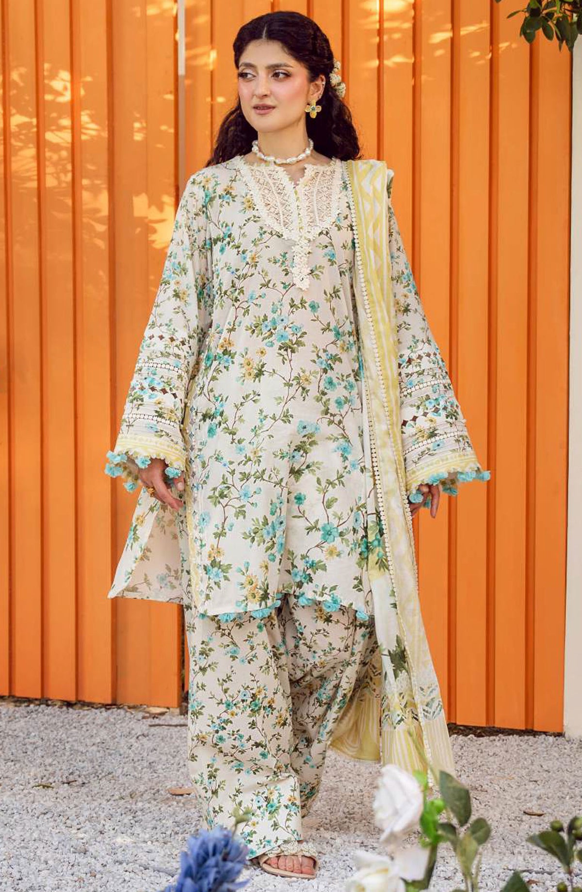 Elaf Printed Lawn Unstitched 3 Piece Suit - EPS-3A IVORY WHISPERS - EL25ELPV2 - Beige - Summer Collection