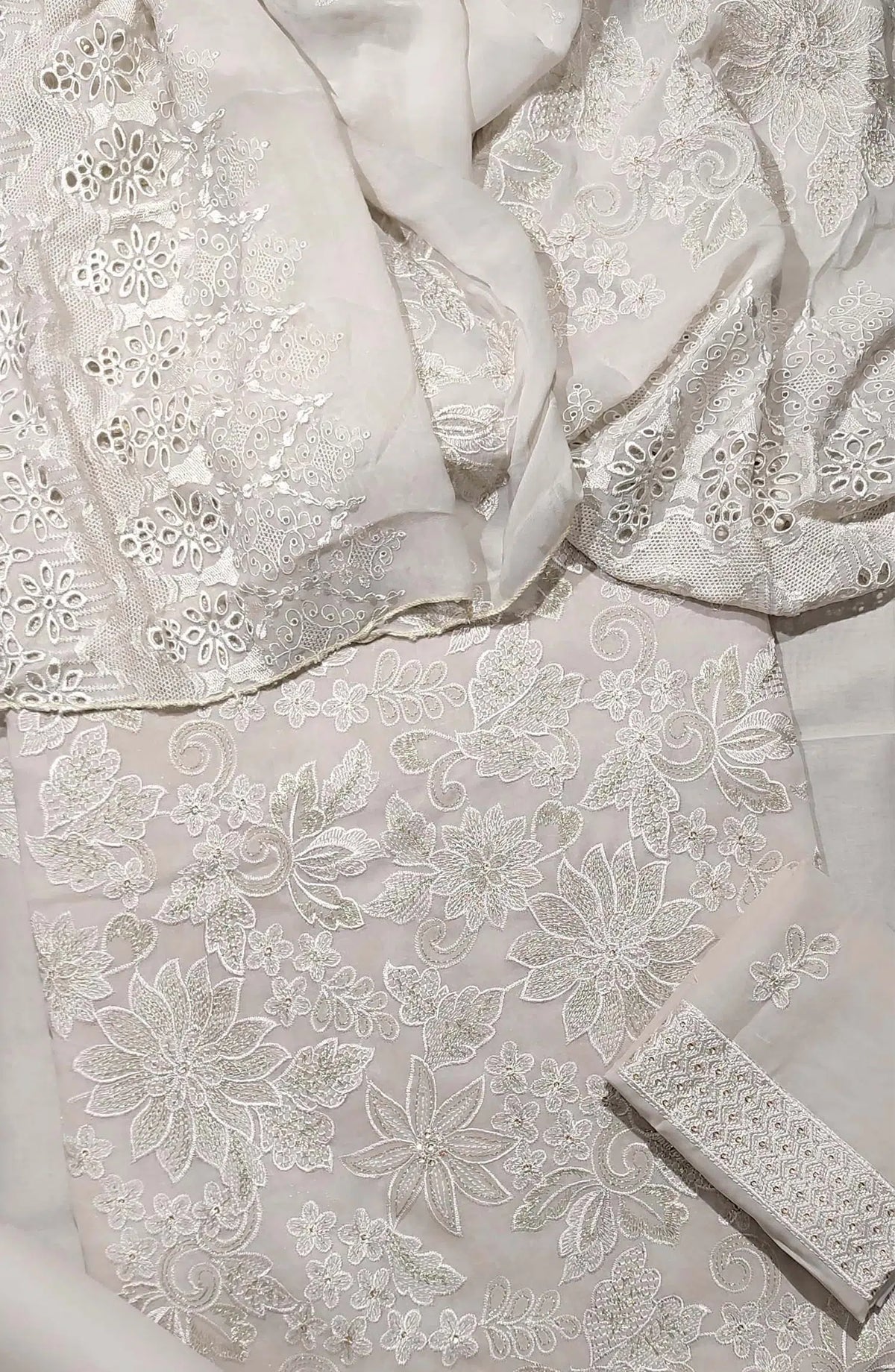 EXCLUSIVE Unstitched Luxury Embroidered Swiss Collection 2024 - EULES 06