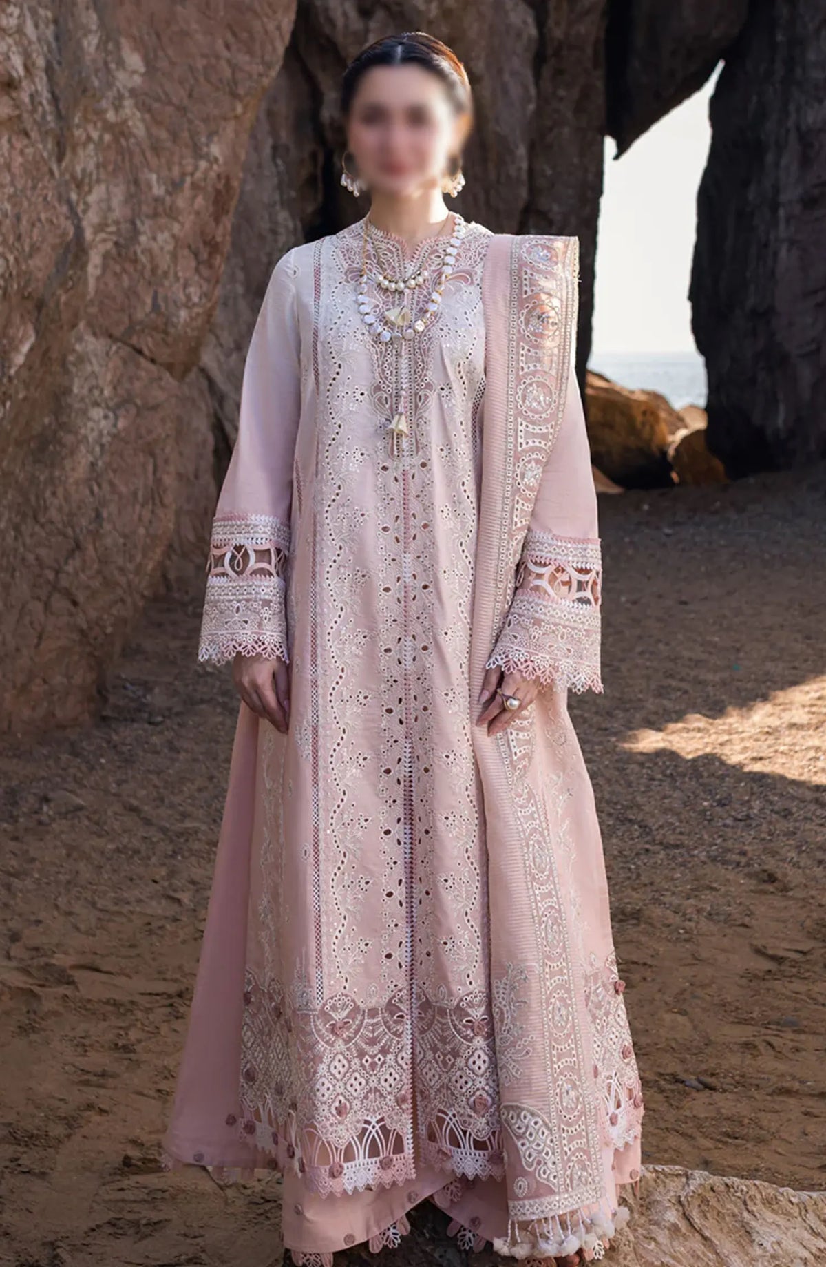 Qalamkar SAHIL KINARE Luxury Lawn Collection 2024 - FP-05 AALIYAH