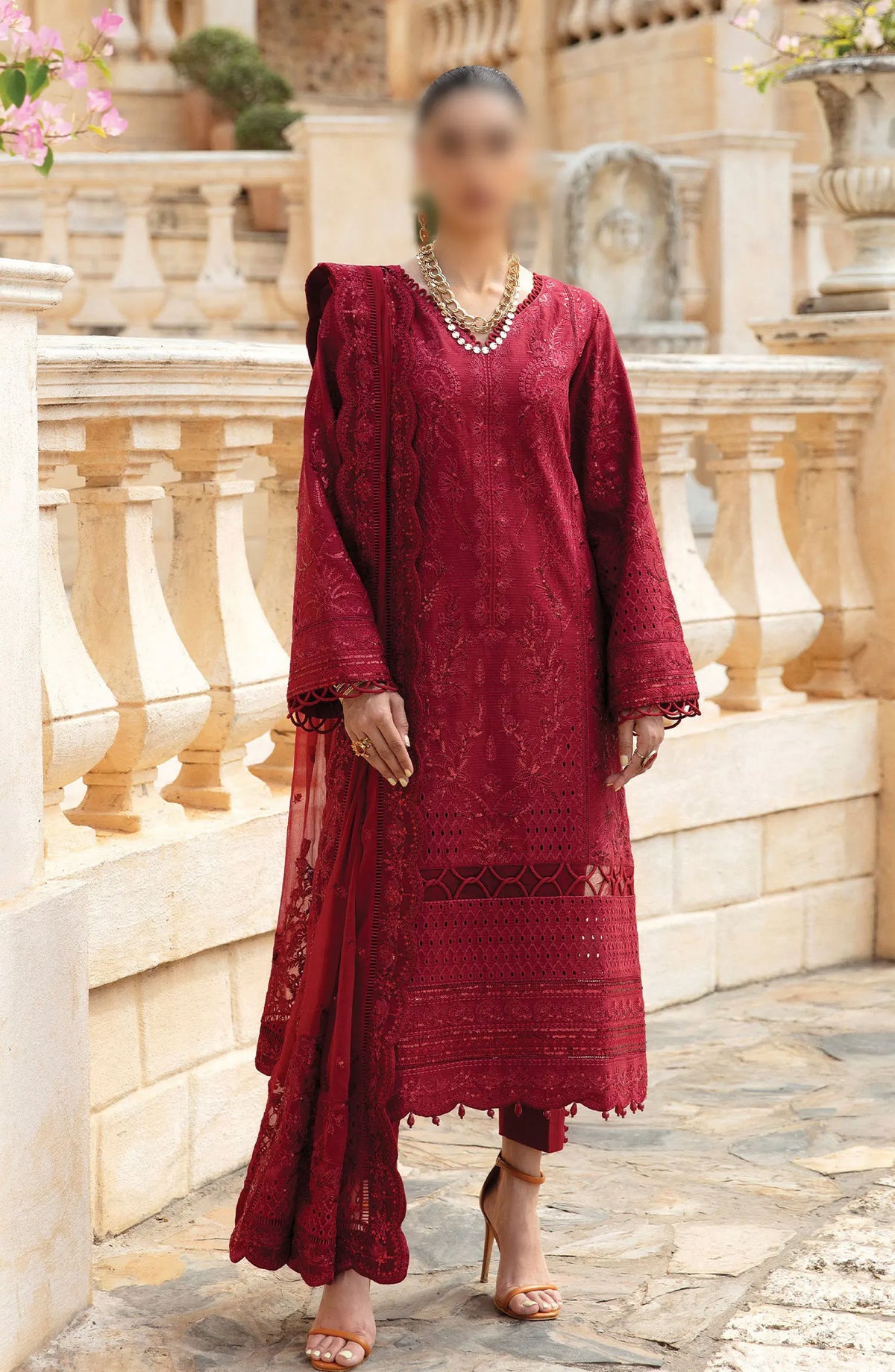 Gulaal Luxury Lawn Collection 2024 - GL 24 V1 07 AMELIE