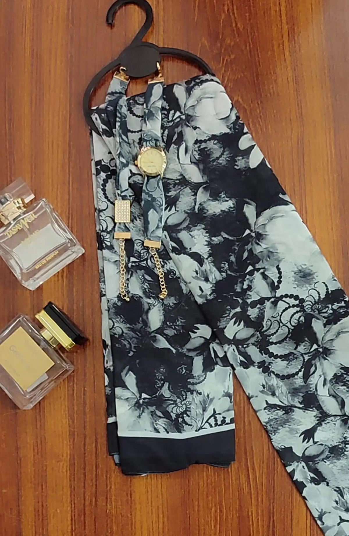 Ghazal A Tale Of Modesty Wraps - GMW 16