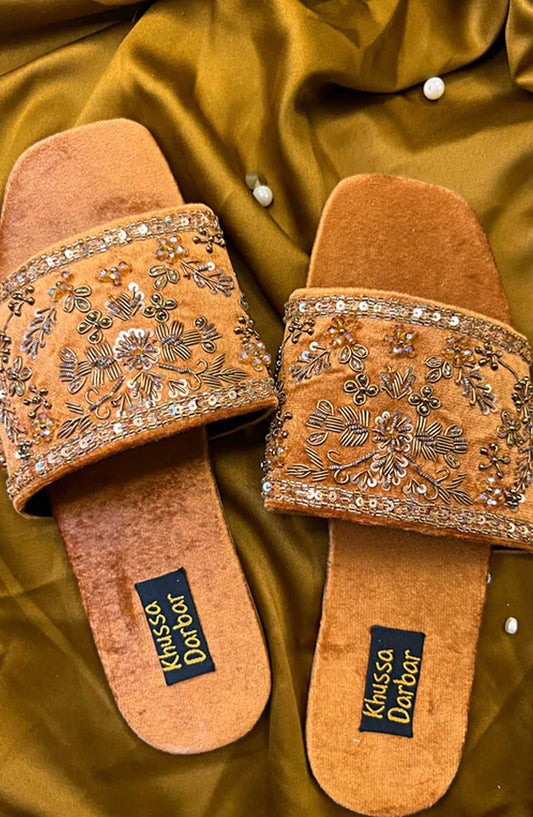 Khussa Darbar Fastive Style Slipper Jalebi
