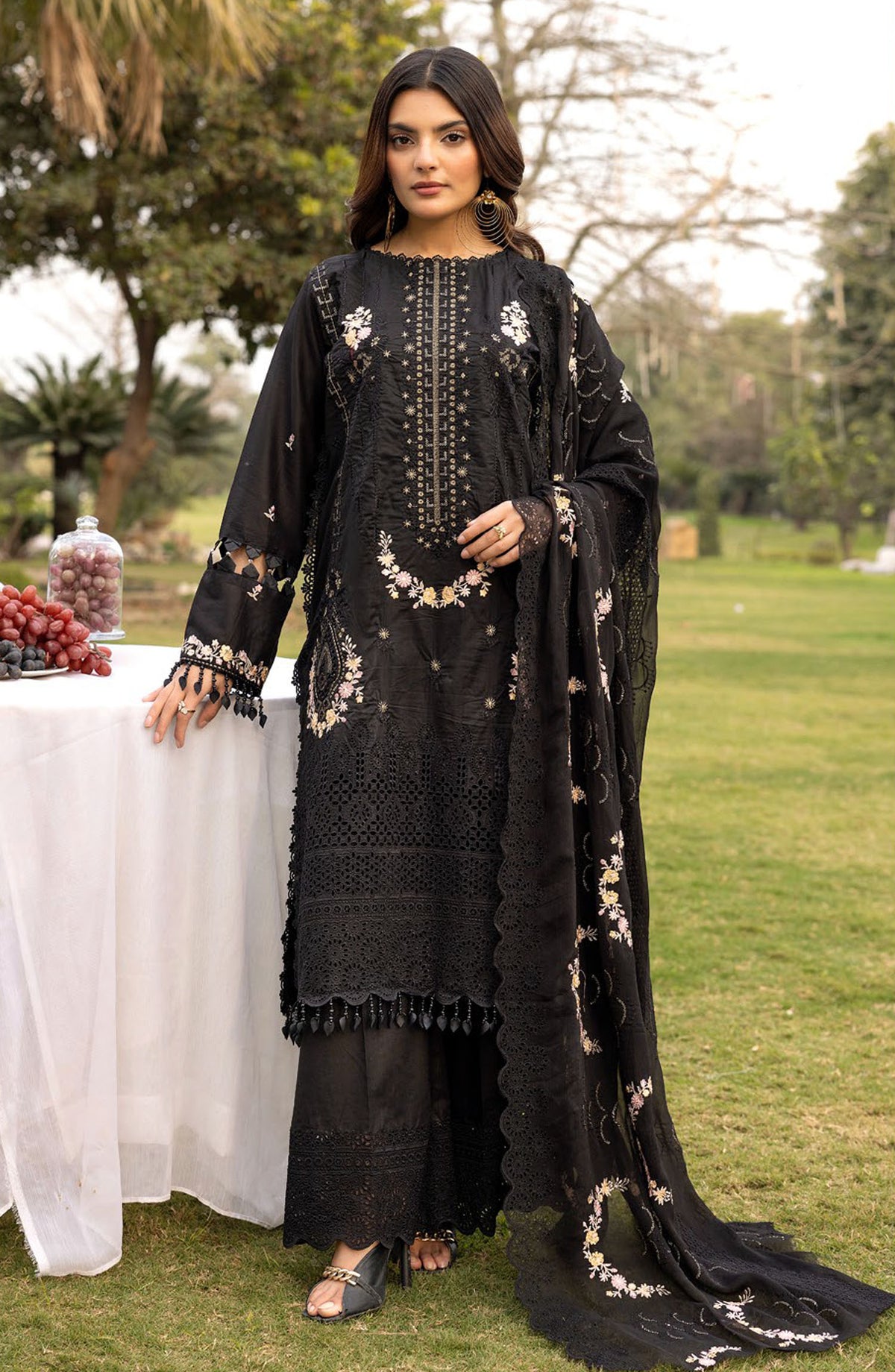 Lawnkari by Bunai Embroidered Lawn Unstitched 3 Piece Suit - D-02 - BUN25LK - Black - Summer Collection