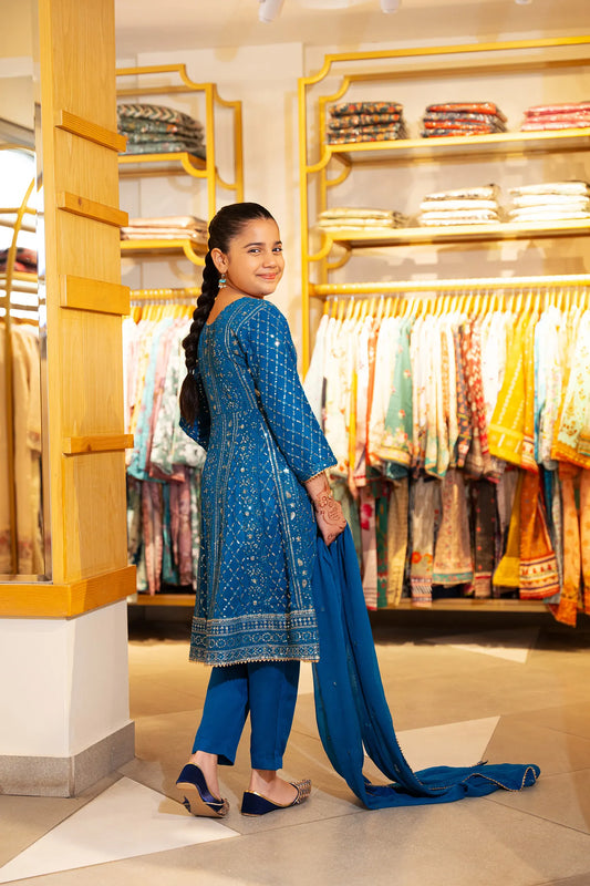 Mehendi Marvels Gurya Pret Wear By Amna Khadija - M 01 BD RDM STITCH