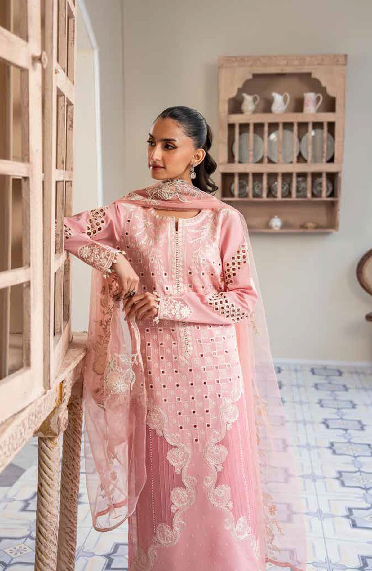Maryum n Maria Embroidered Lawn Unstitched 3 Piece Suit - MS50123 AHLAM - MNM25HLL - Pink - summer Collection