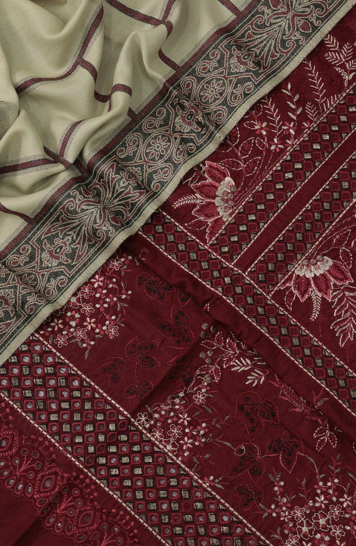Dyed Karandi Wool Embroidered Unstitch Collection - MDS-68 A