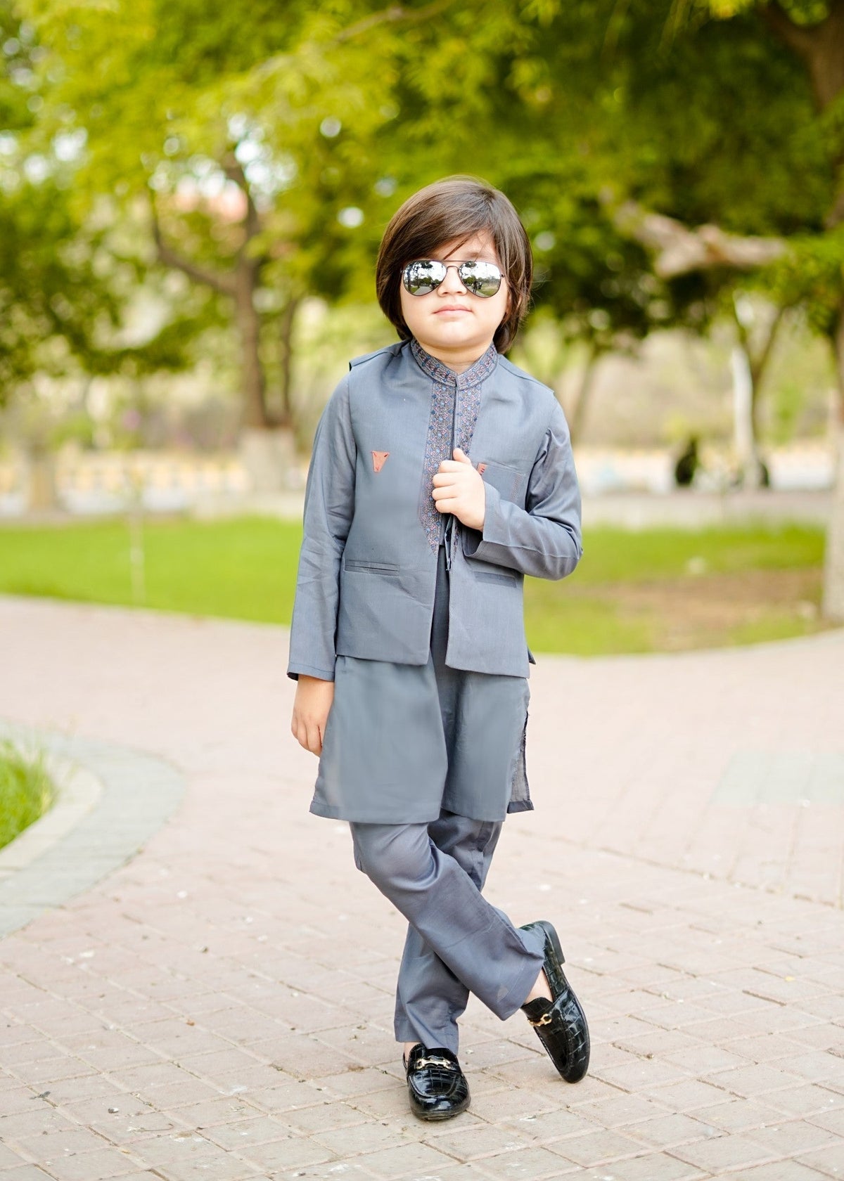 Zink Grey Waistcoat Suit-AHW-001