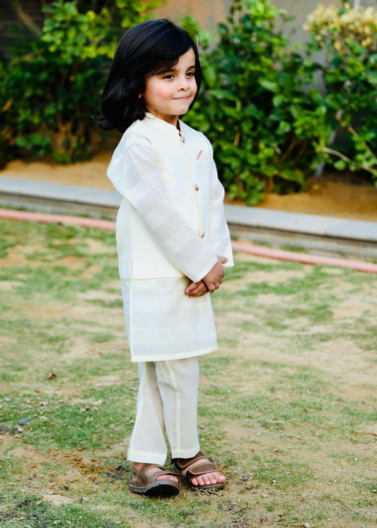 Off White Waistcoat Suit AHW 016
