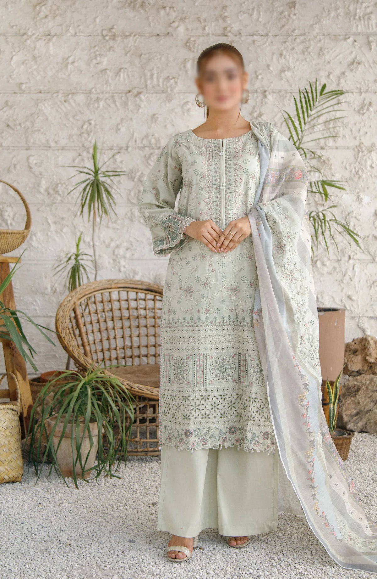 Marjjan Slub Lawn Embroidered Collection - MNC 204 B