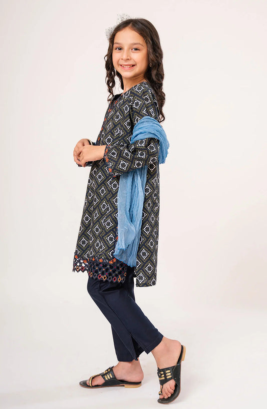 Meenu Neenu Girls Cutwork Emb Lawn Pret Collection Vol 04 - MNGC 02
