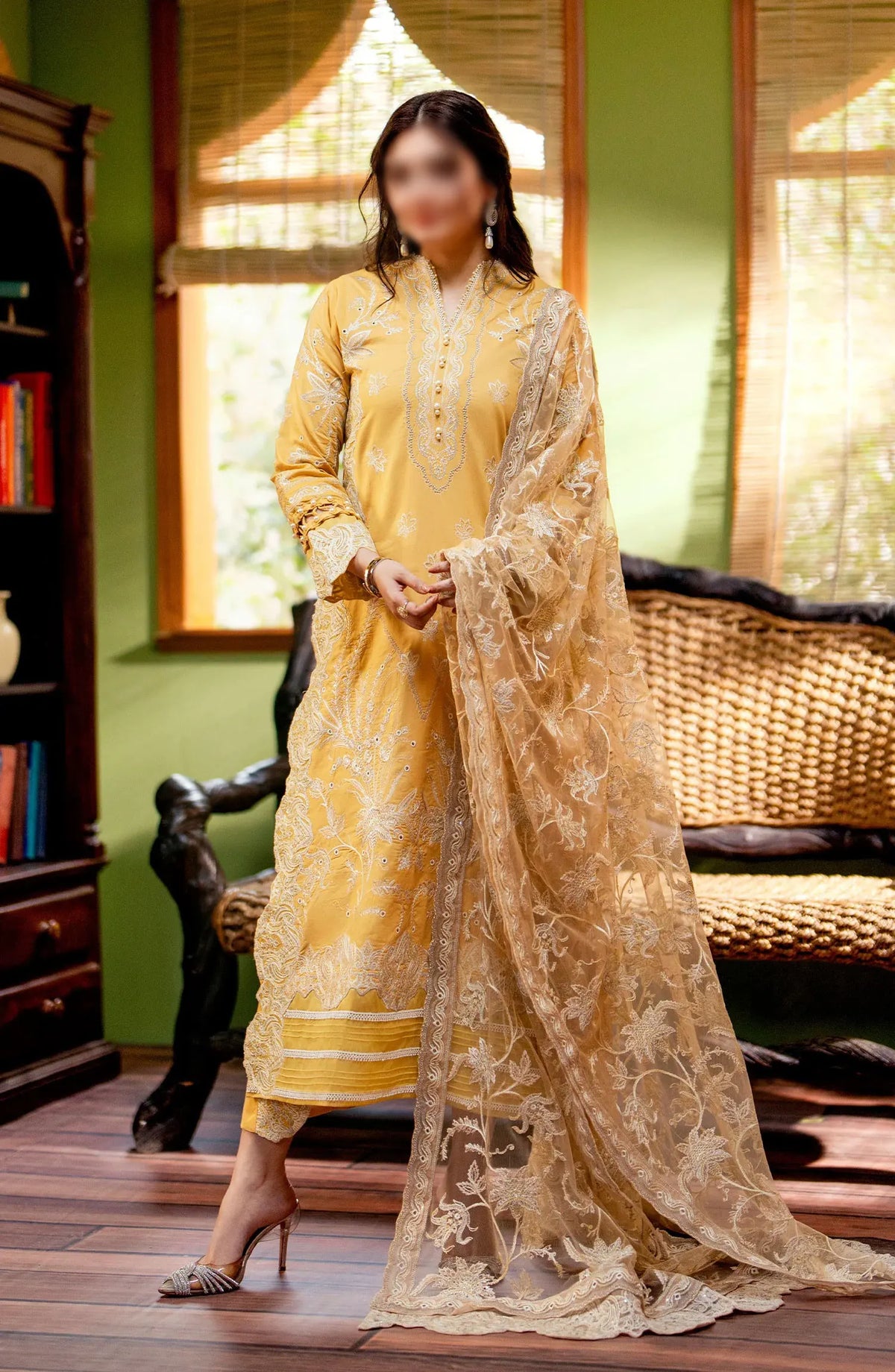 MARYUM N MARIA Luxury Lawn Collection 2024 - MS-24-553 LAMYA