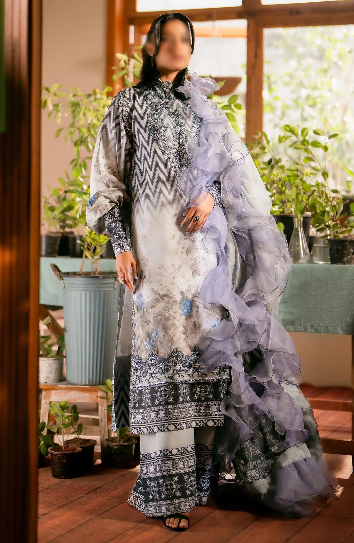 Maryum N Maria Luxury Lawn Collection 2024 - MS24-577 SARA