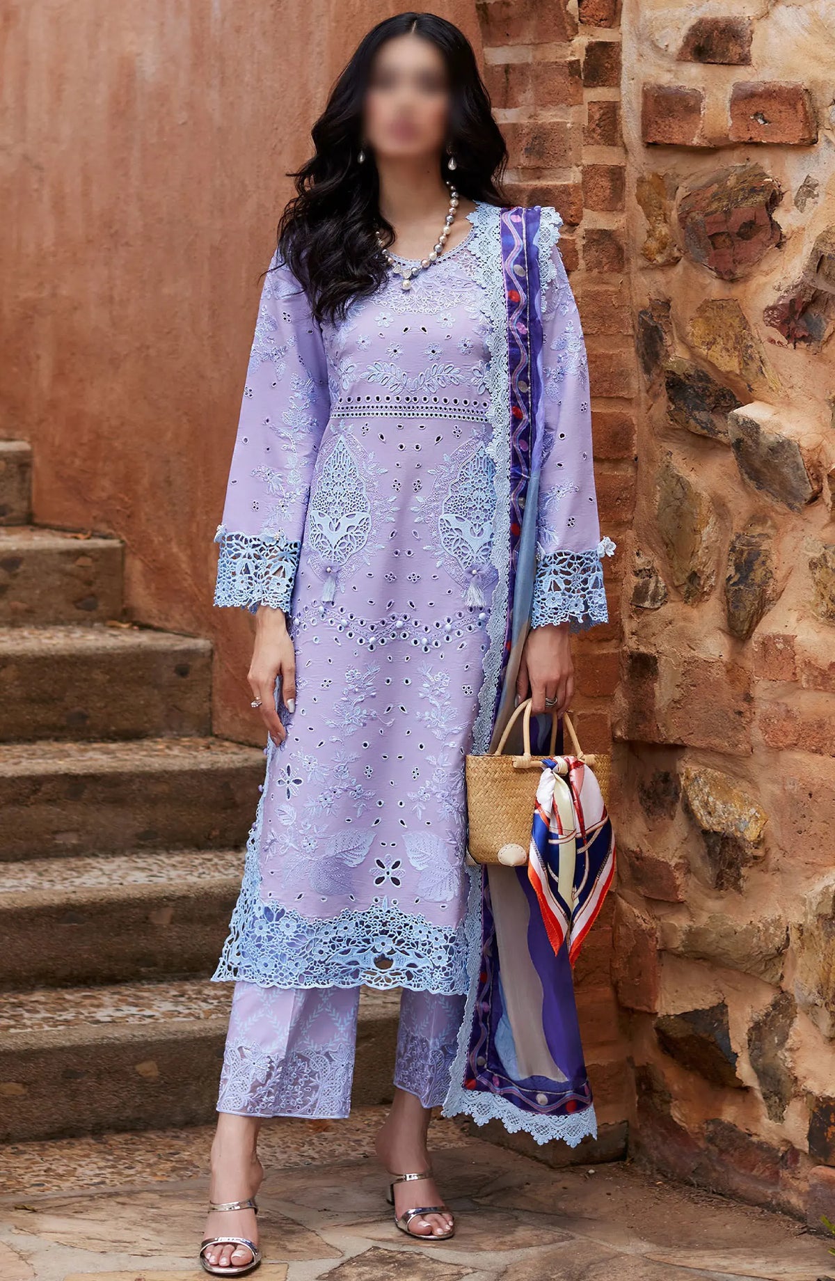 Mushq Te Amo Luxury Lawn Collection 2024 - MSL 2402