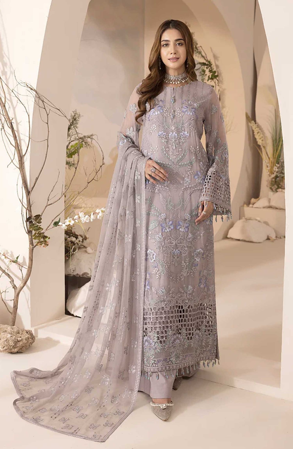 Lamisah Luxury Chiffon Unstitched Collection By Lavish Premium - Pale Lavendar
