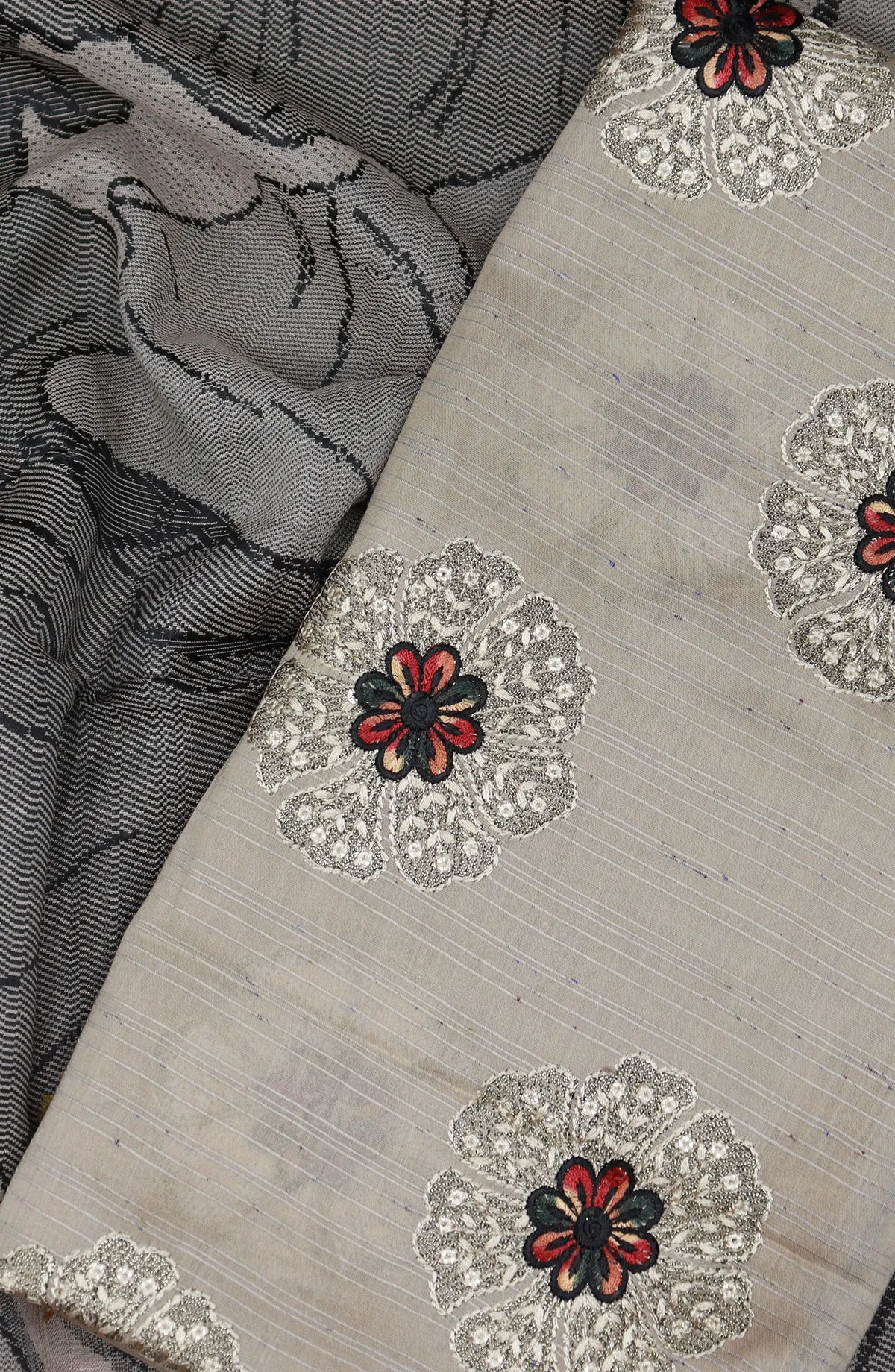 Roha Unstitched Luxury Embroidered Lawn With Jacquard Dupatta Collection 2024 - REJC 02
