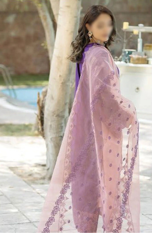 Subah-e-Roshan Luxury Lawn Collection by Serene - SL 68 GULZAAR