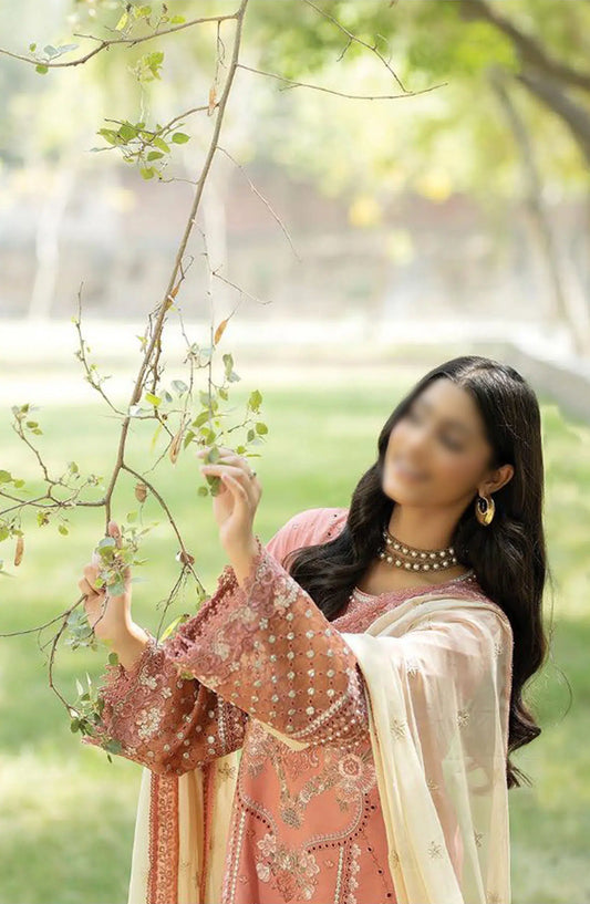 Subah-e-Roshan Luxury Lawn Collection by Serene - SL 70 AAINA