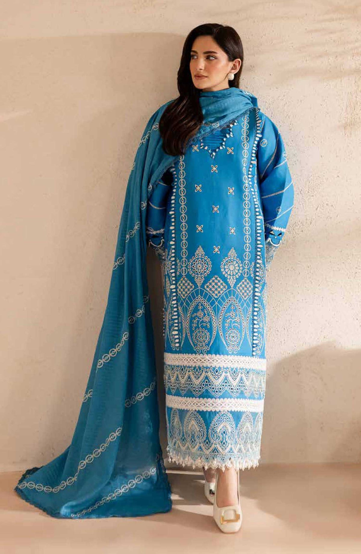 Parishay Embroidered Lawn Unstitched 3 Piece - SG-02 - P25SG - Blue - Summer Collection