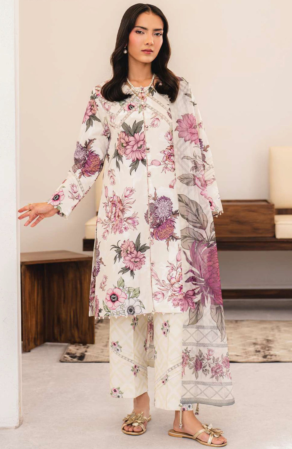 Sheen by Alizeh Printed Lawn Unstitched 3 Piece Suit - D-02 Lamia - ALZ25SHEEN - Off White - Summer Collection